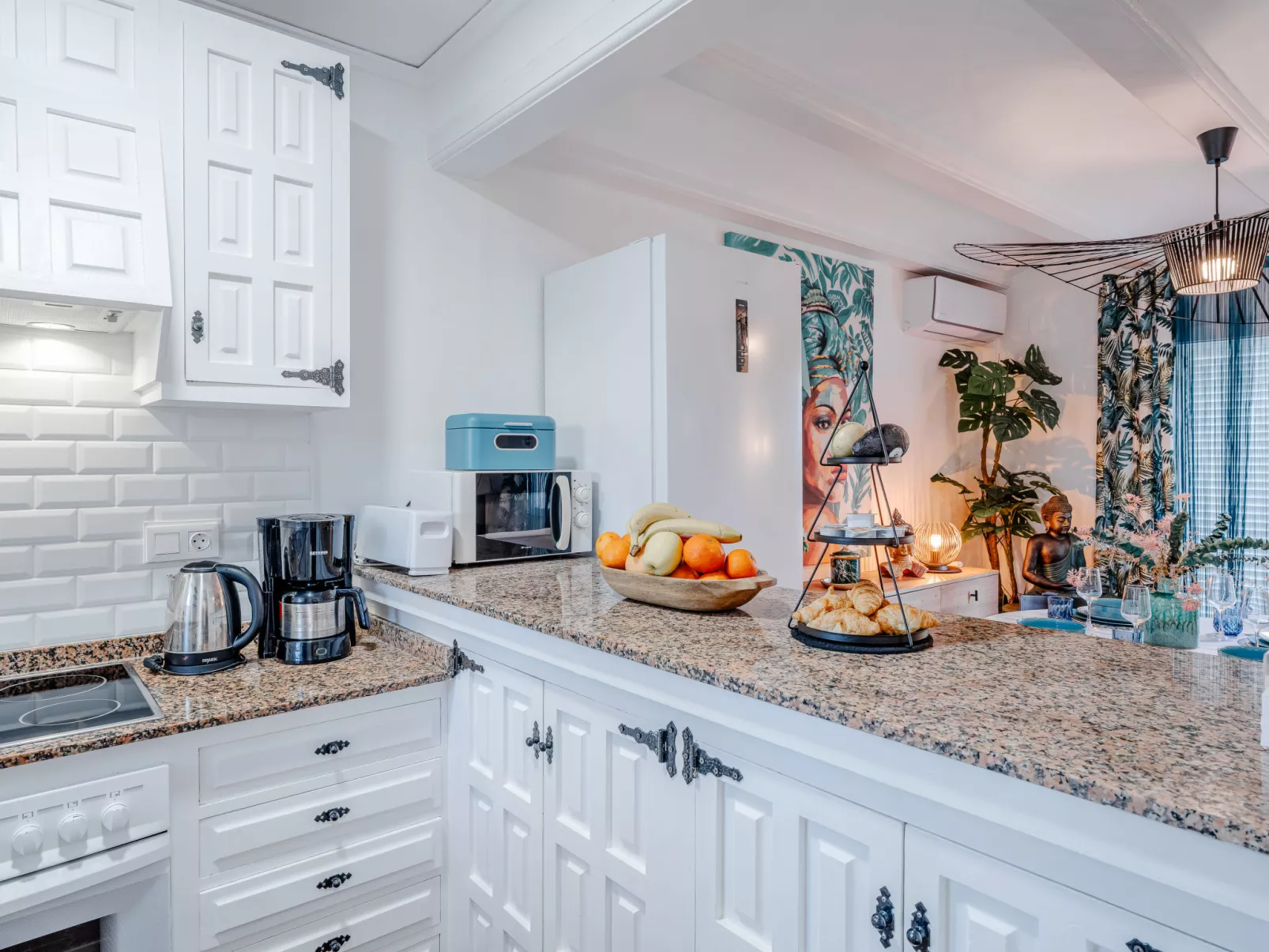 Residencia La Perla-Drinnen