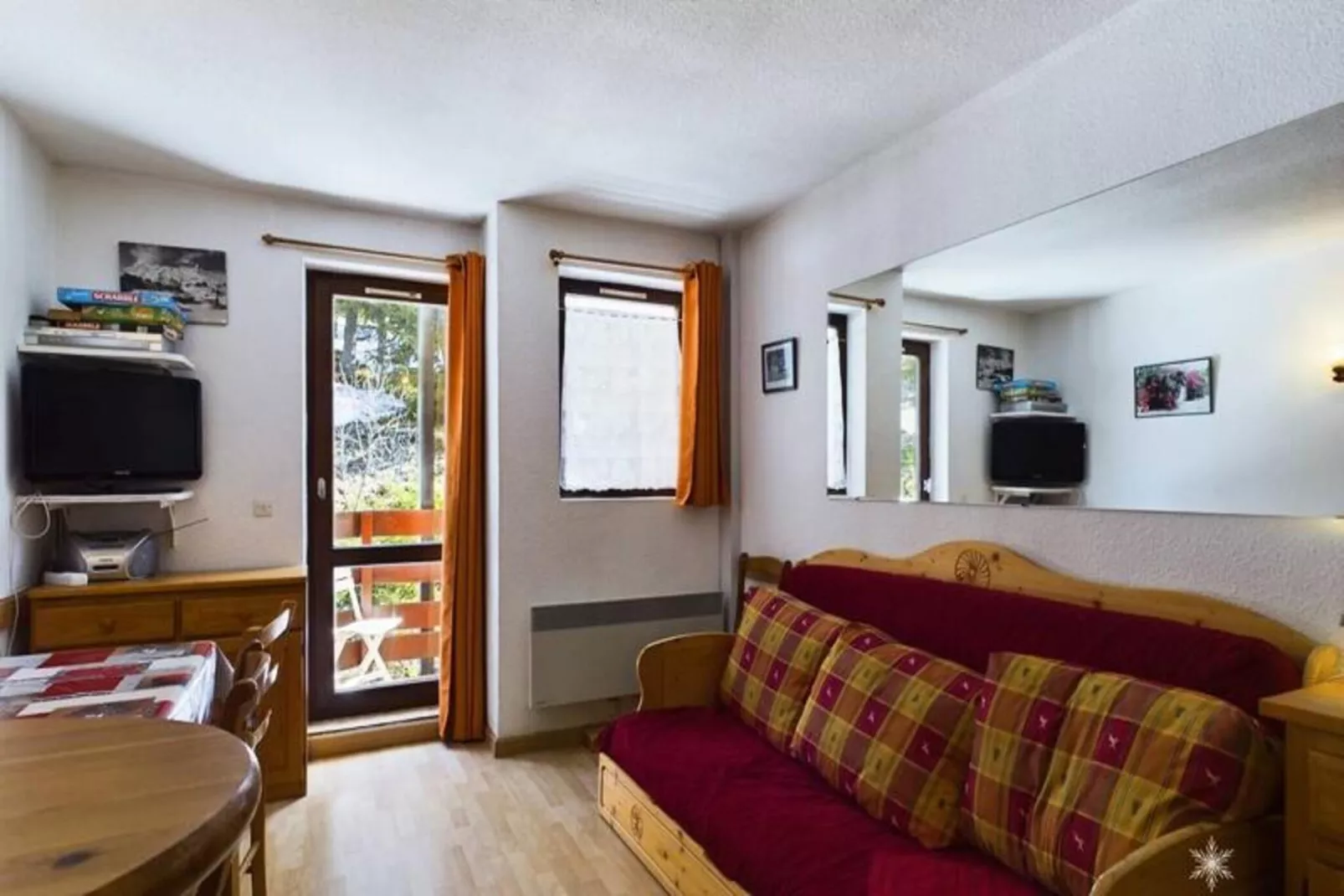 Résidence Bouquetins A-Exterior in summer