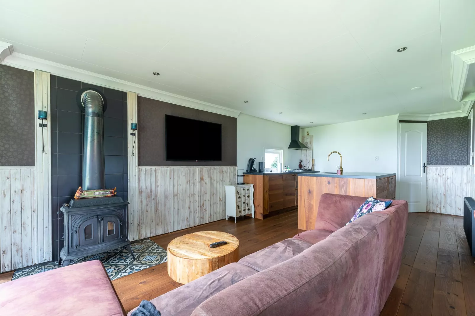Lemmer Beauty-Living room