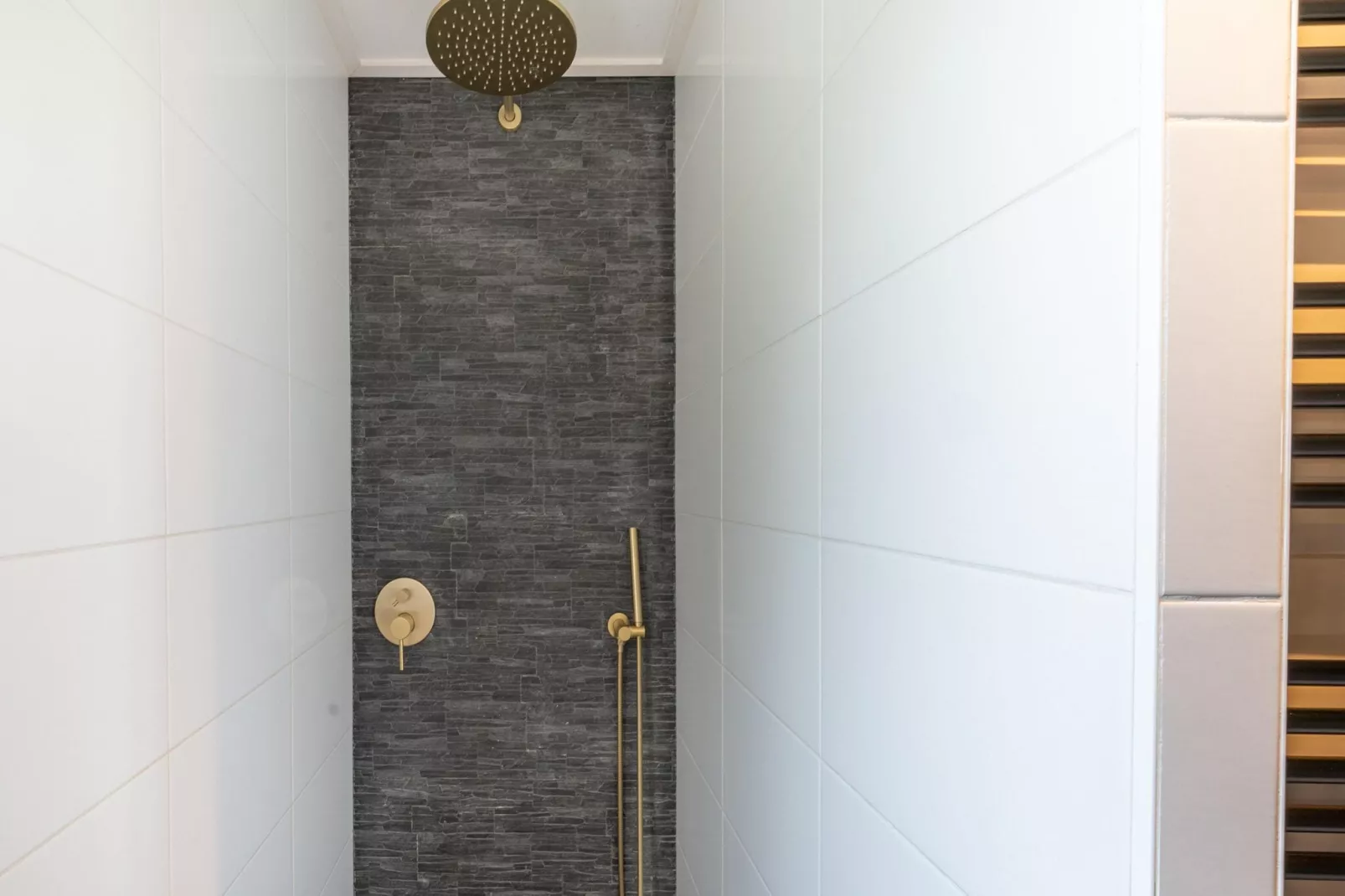 Lemmer Beauty-Bathroom