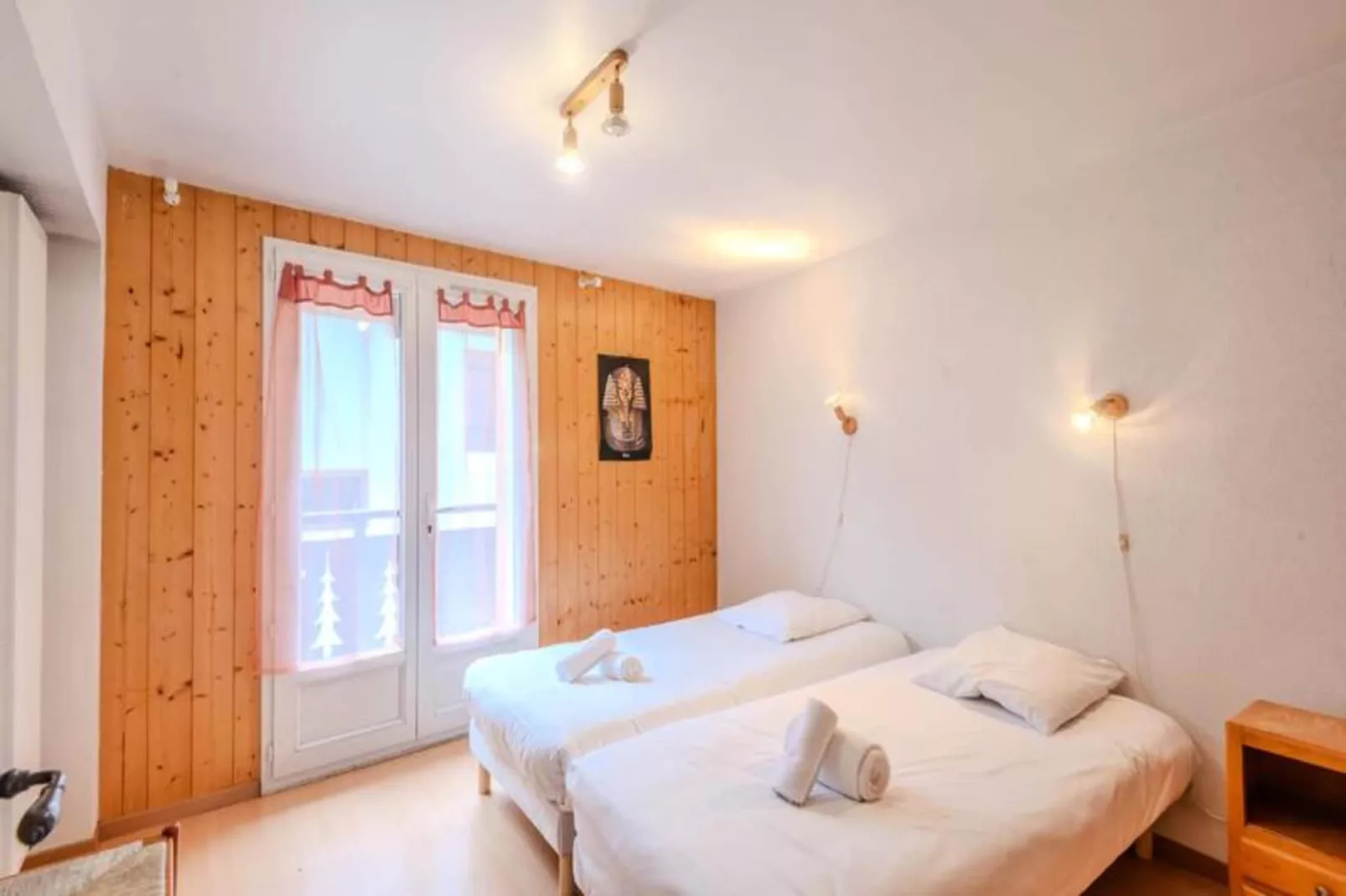 Résidence Les Irantelles-Bedroom