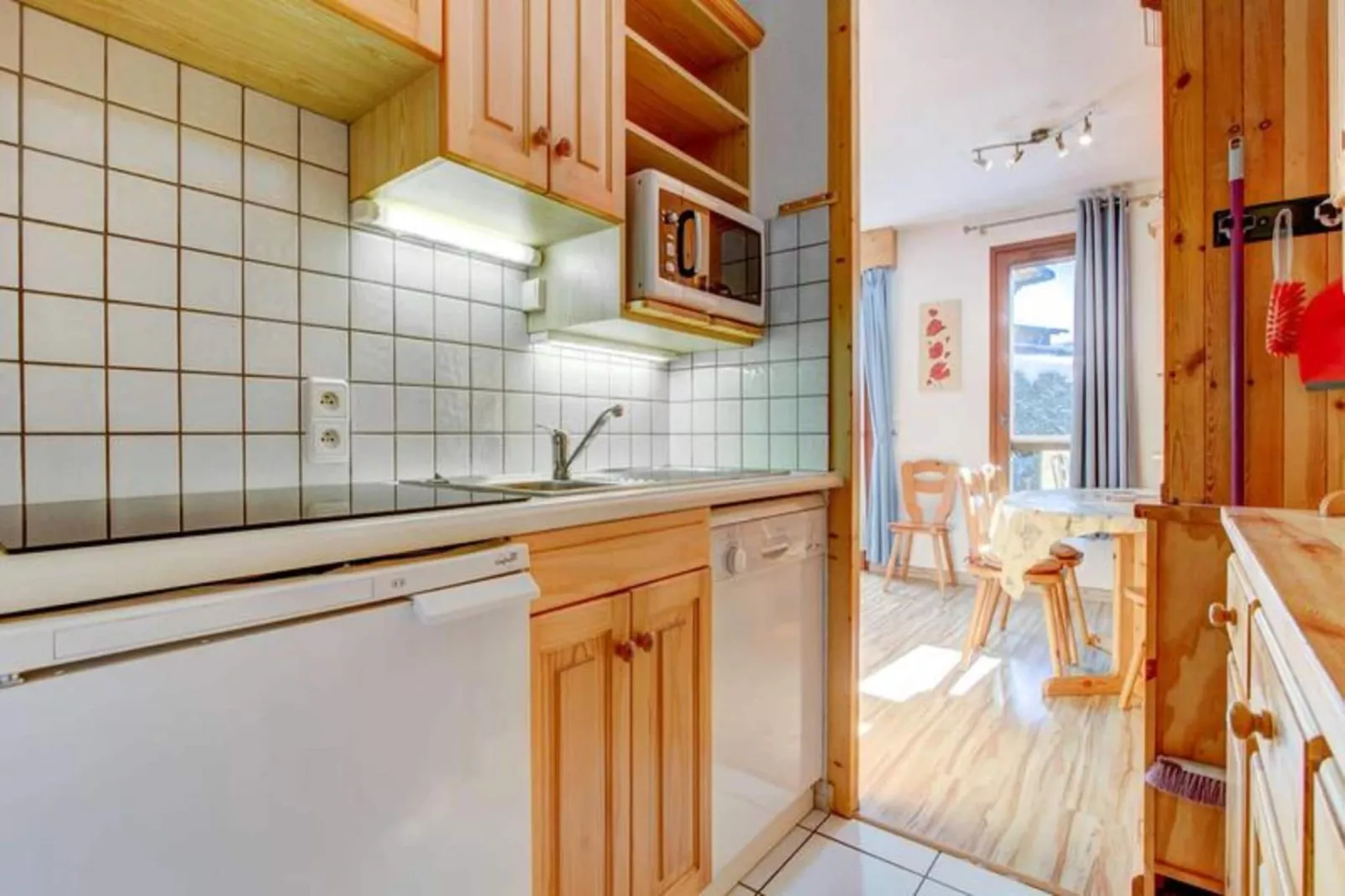 Résidence Le Fanyon-Kitchen