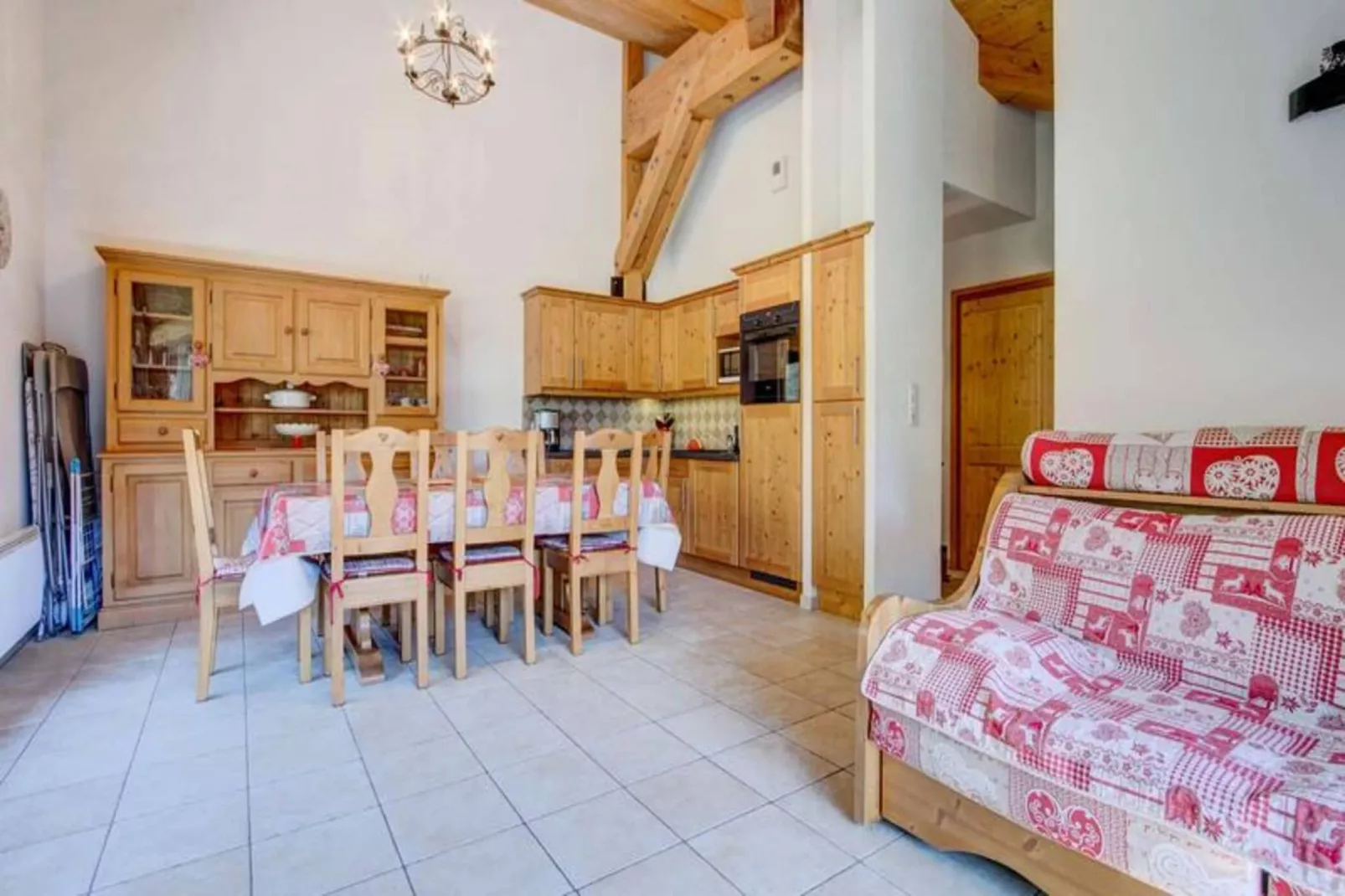 Résidence Les Cesaries - Außenbereich Sommer