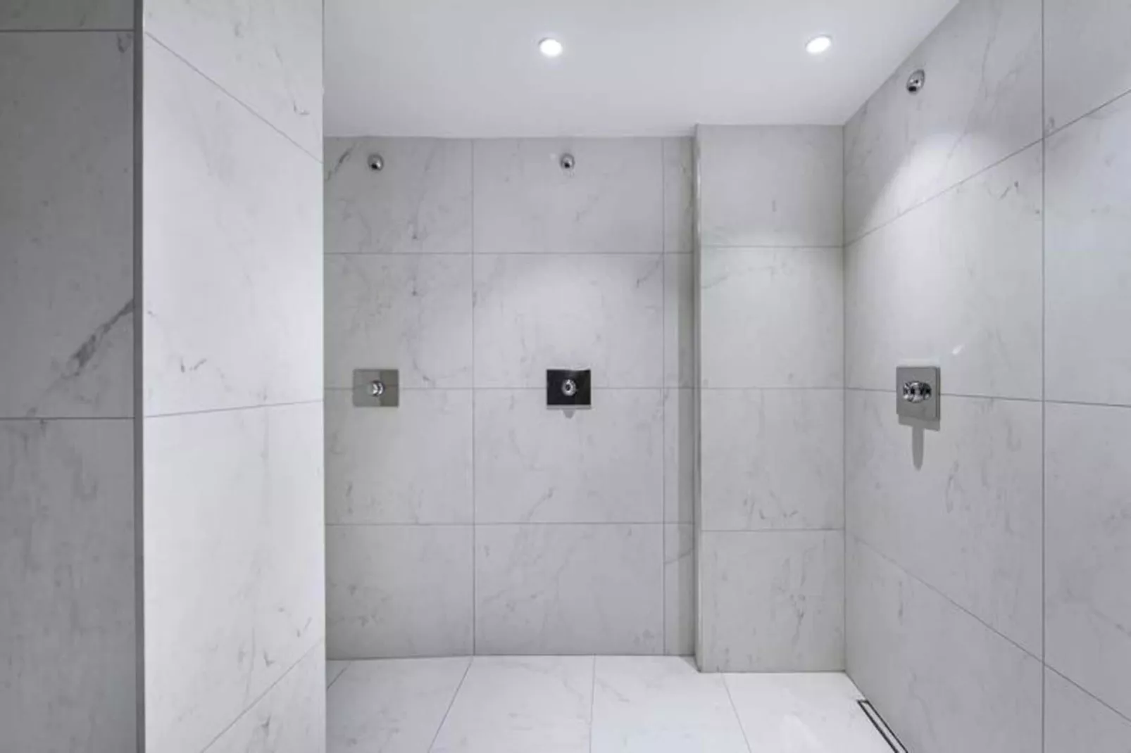 Résidence Stallion B-Außenbereich Sommer