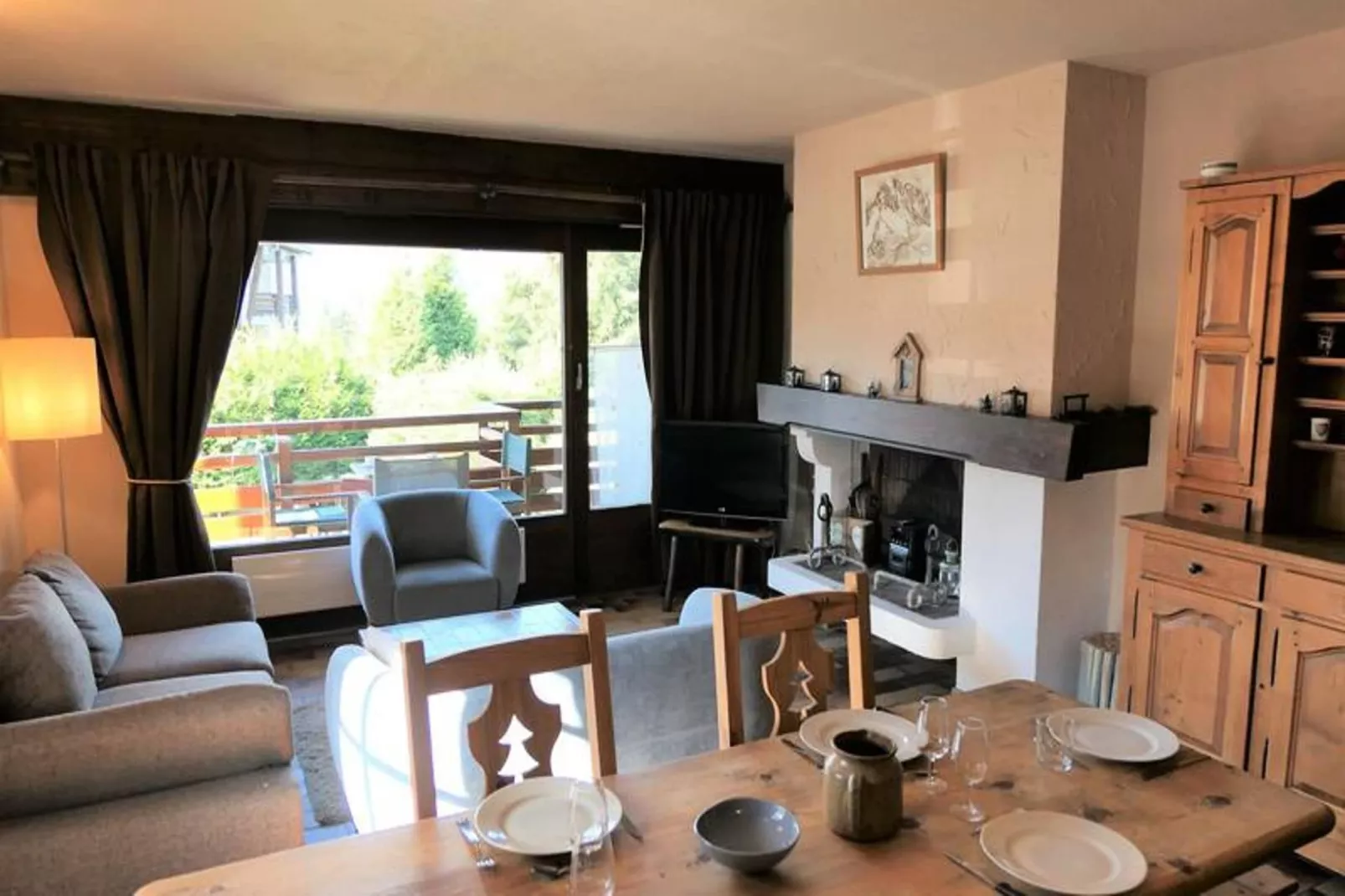 Résidence La Gelinotte-Esszimmer