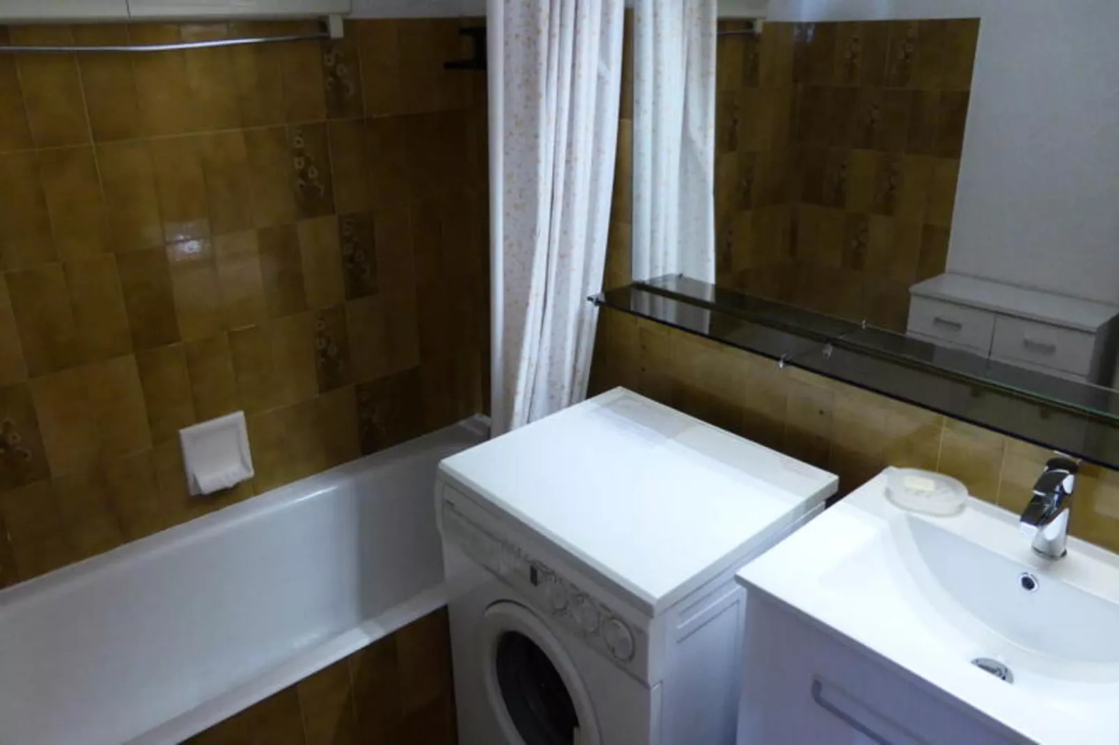 Résidence La Tapia-Exterior in winter