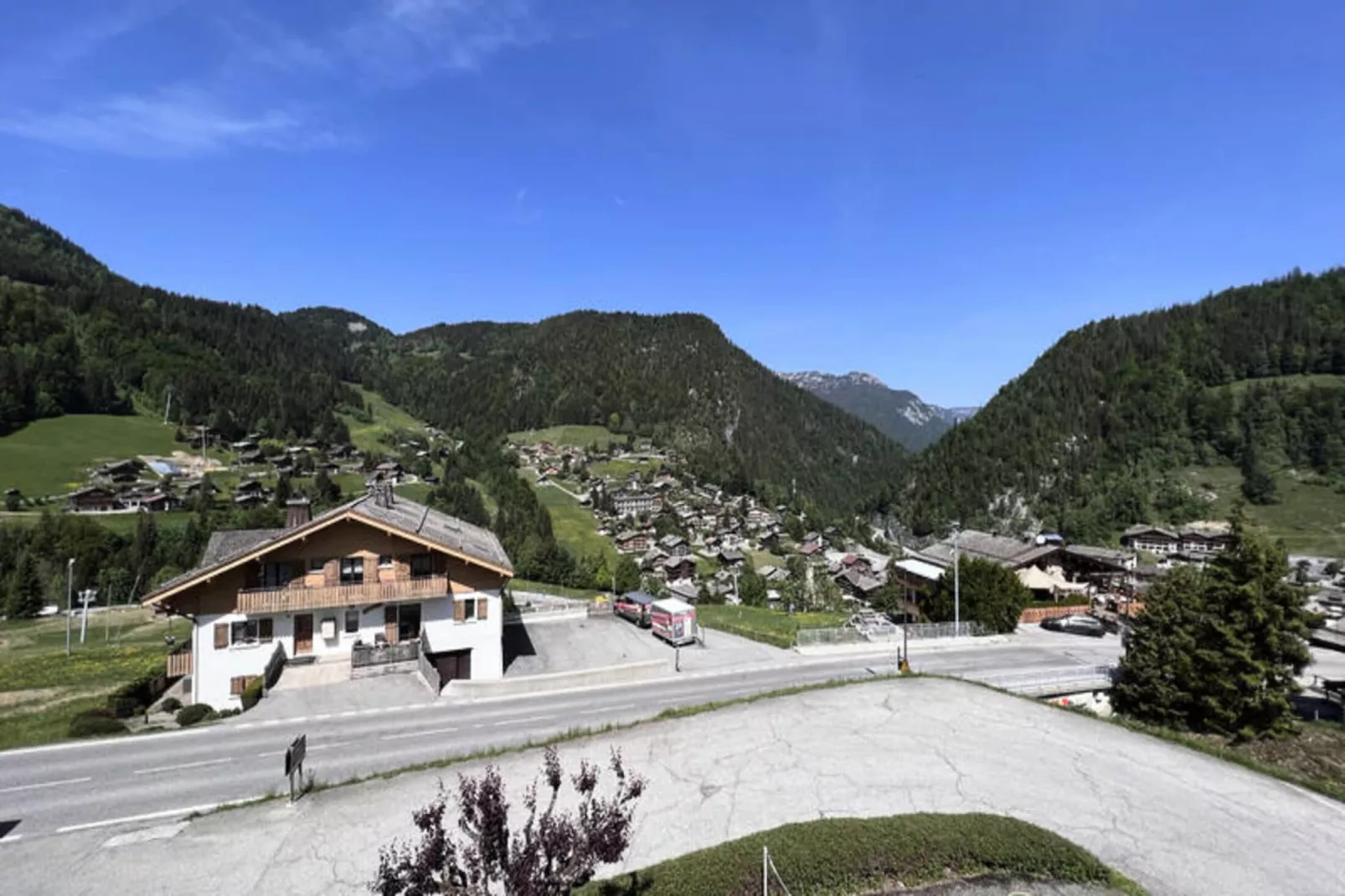 Appartements à La Clusaz-Außenbereich Sommer