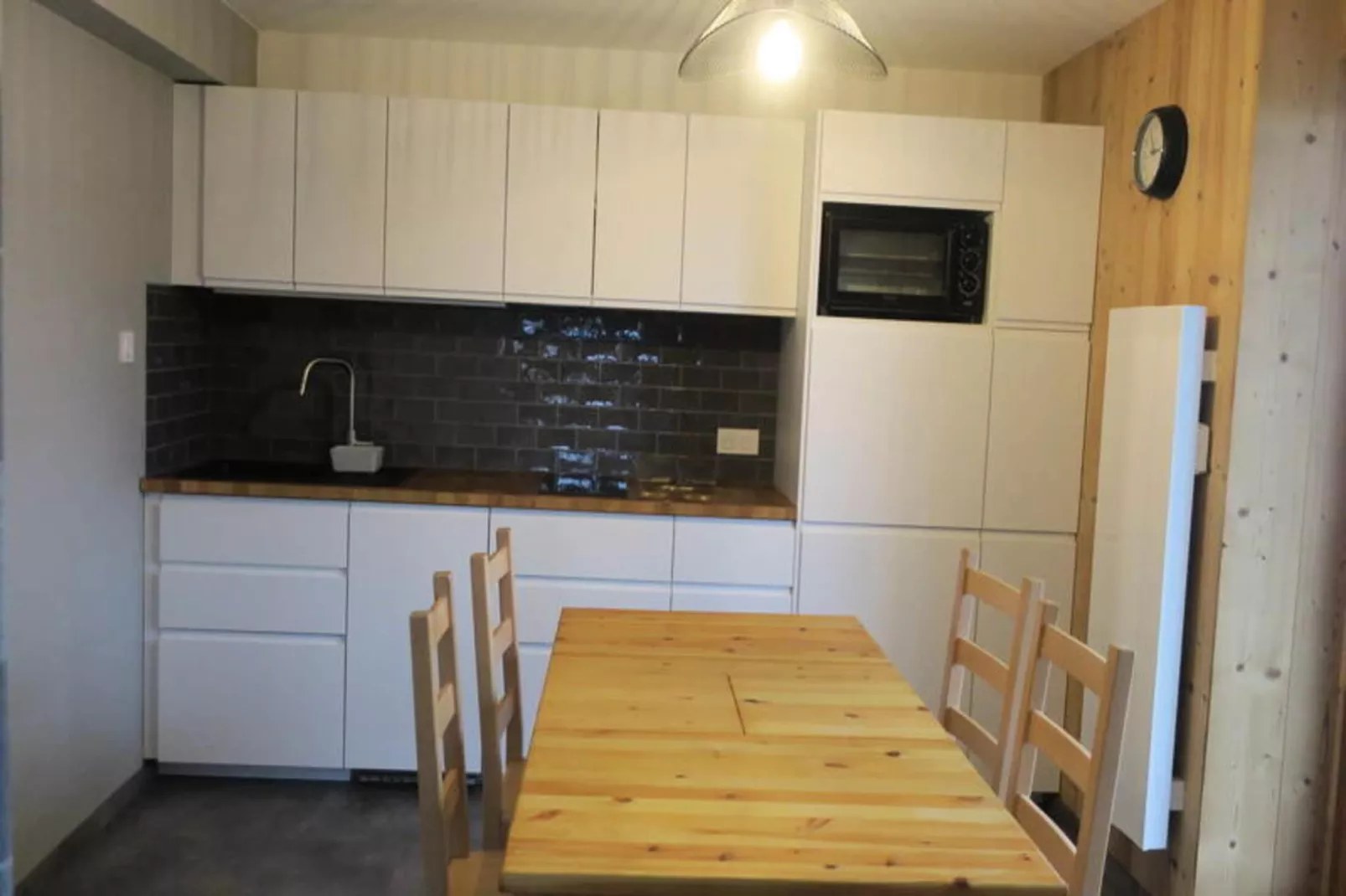 Résidence Les Jonquilles-Kitchen