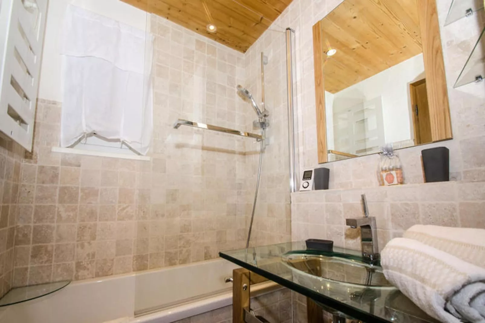 Résidence Les Deux Chamois-Bathroom