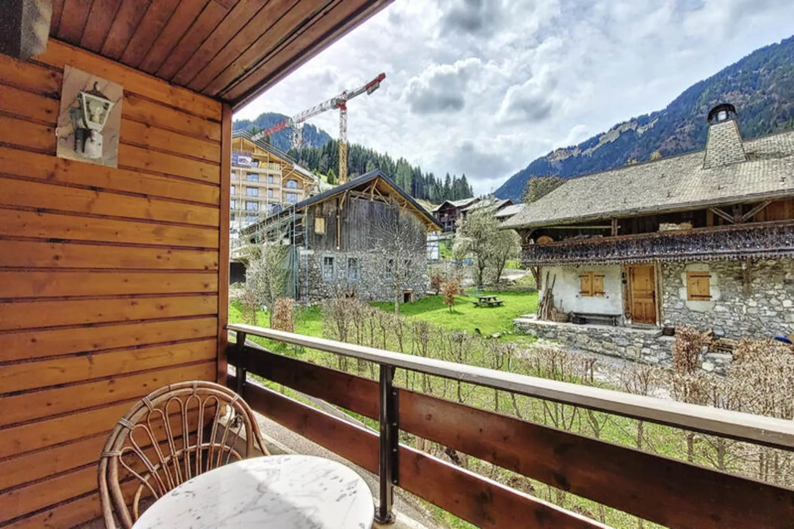 Appartements à Saint Jean d'Aulps-Terrasse/Balkon
