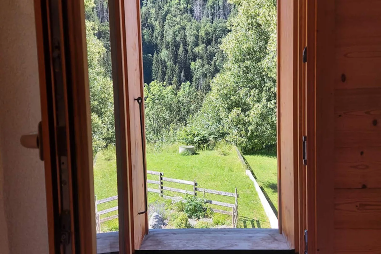 Chalets à Saint Jean d'Aulps-Image-tags.