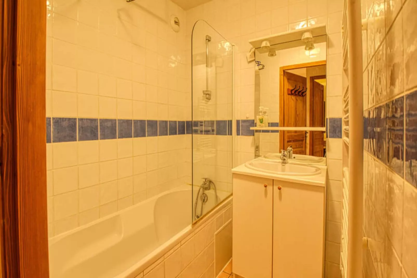 Résidence Jardin Alpin Bat A-Bathroom