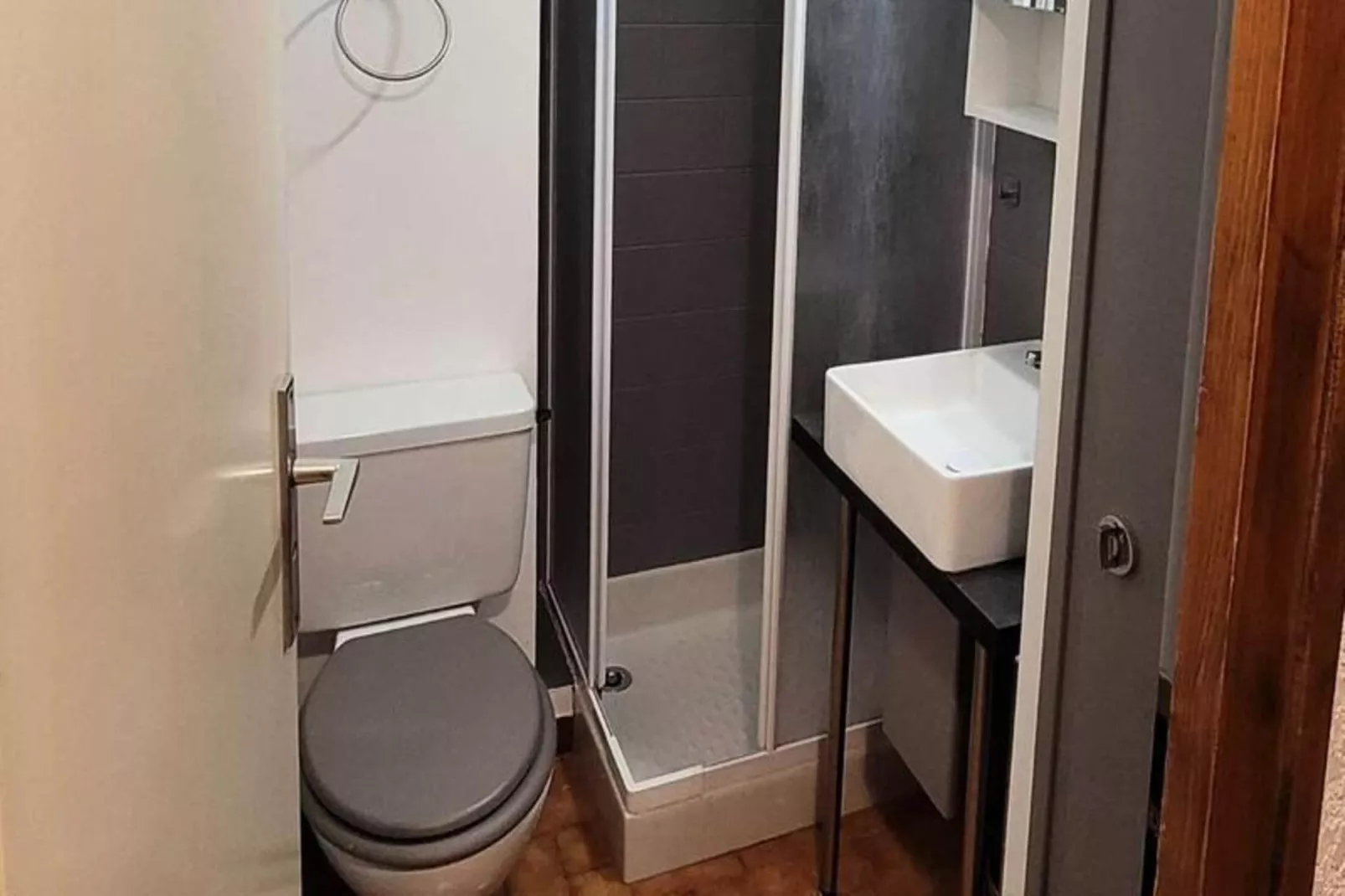 Résidence Digitale-Bathroom