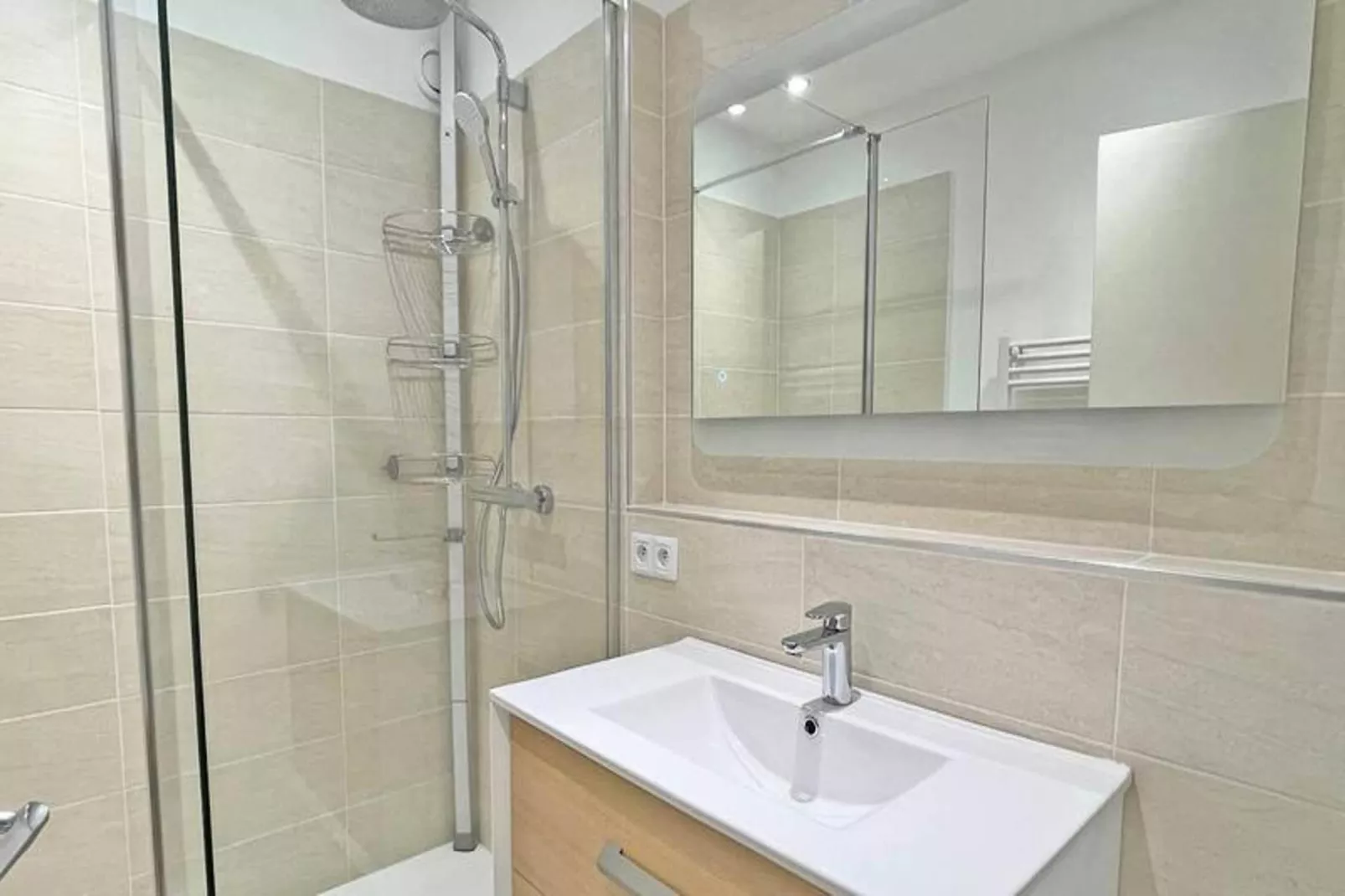 Résidence Le Maxime-Salle de bain