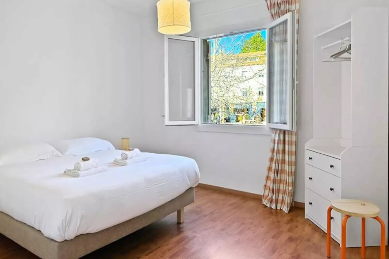 Maison Alena I Electio-Image-tags.