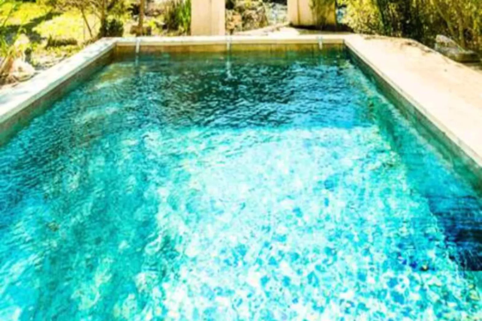 #perle Rare !charmante Maison Avec  Piscine Au Bord De La Rivi&egrave;re-Image-tags.