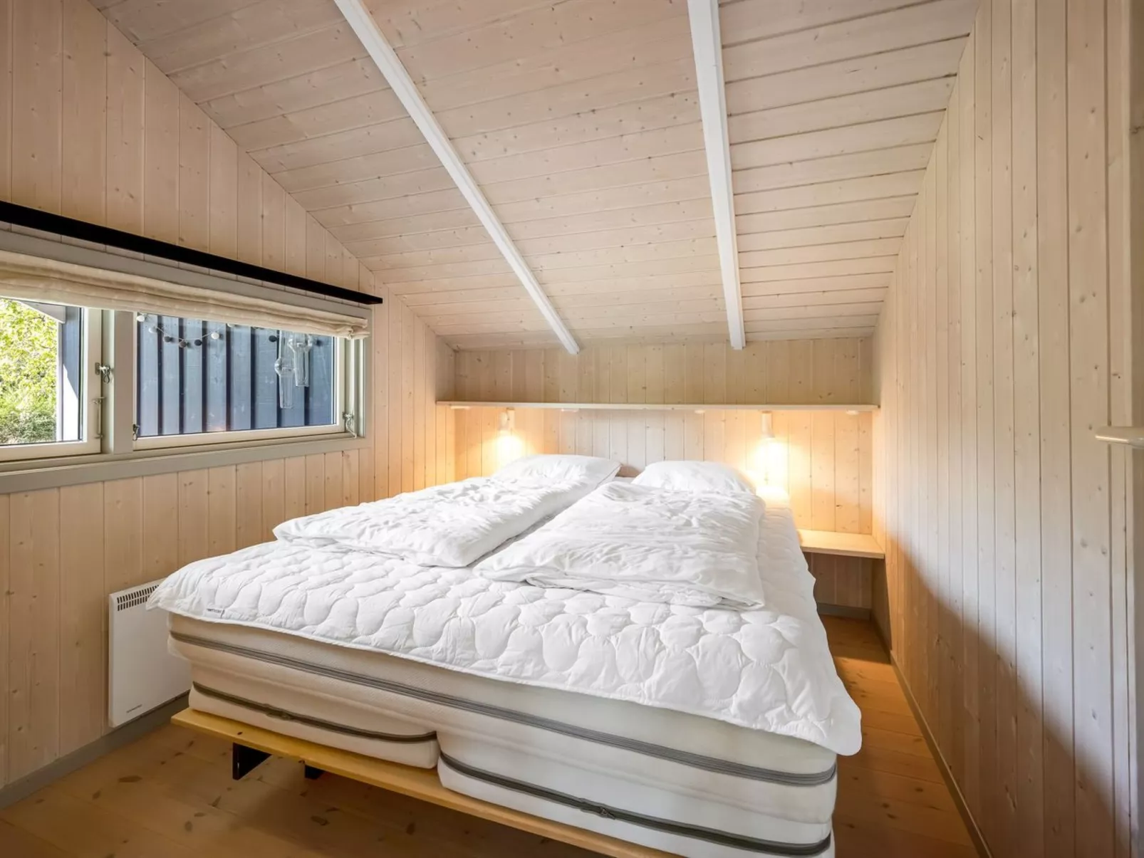 "Elba" - 275m to the fjord-Inside