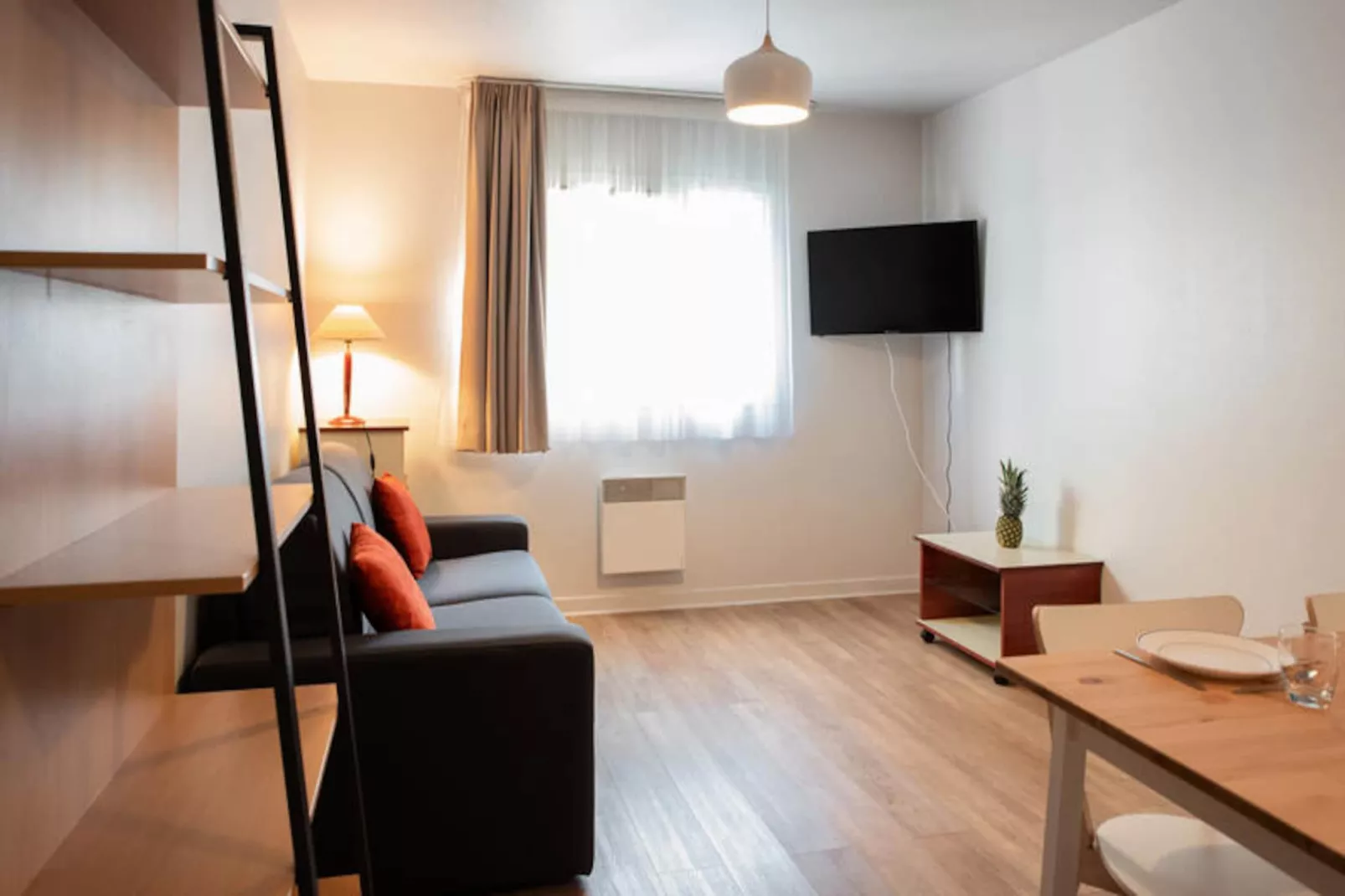 Appart'Hôtel Brest-Image-tags.