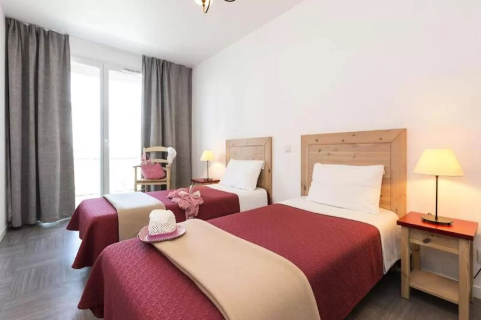 Résidence Odalys Le Domaine des Roches Jaunes-Image-tags.