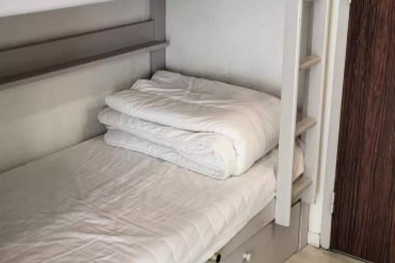 Résidence La Cigale De Mer &agrave; 100 M De La Plage Et Du Centre Ville Du Grau Du Roi-Schlafzimmer