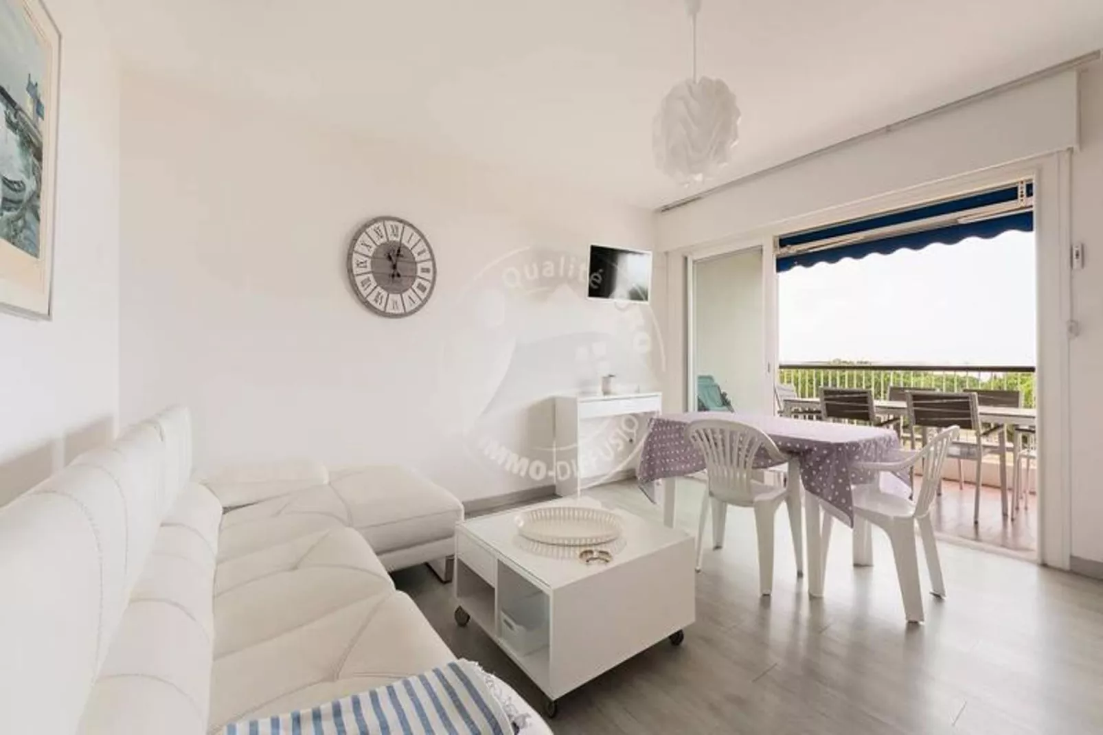 Résidence "le Frédéric Mistral"-Salon