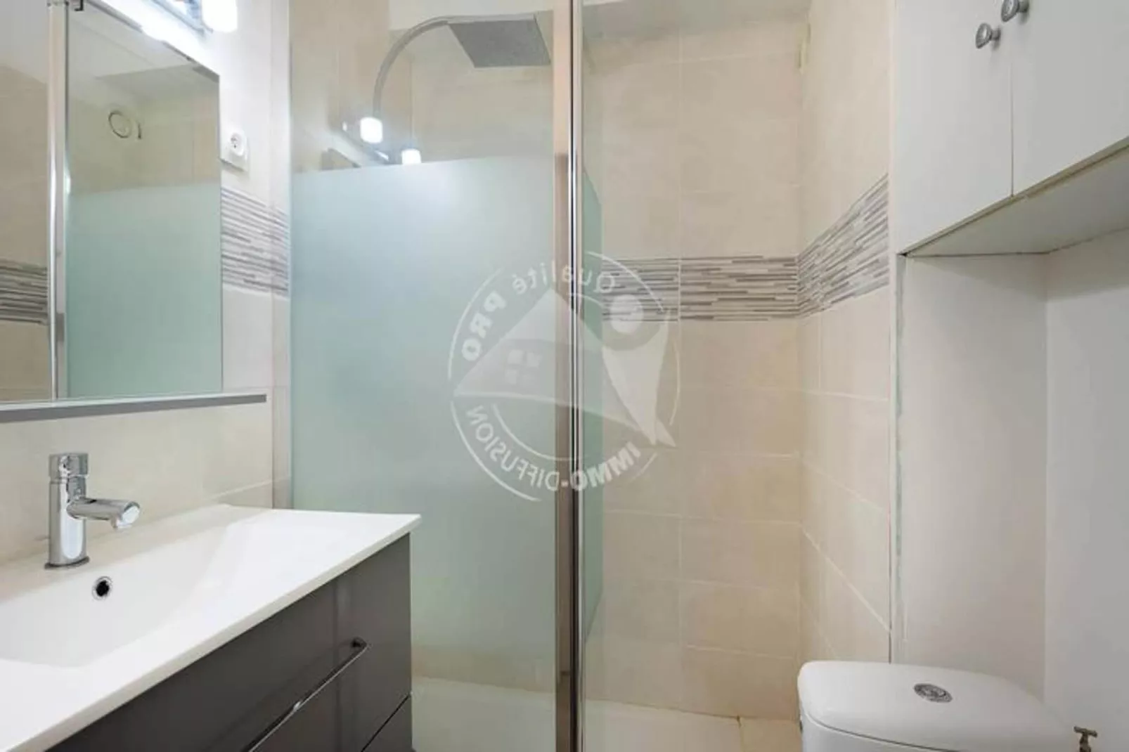 Résidence Le Triangle De La Baronnie-Badezimmer