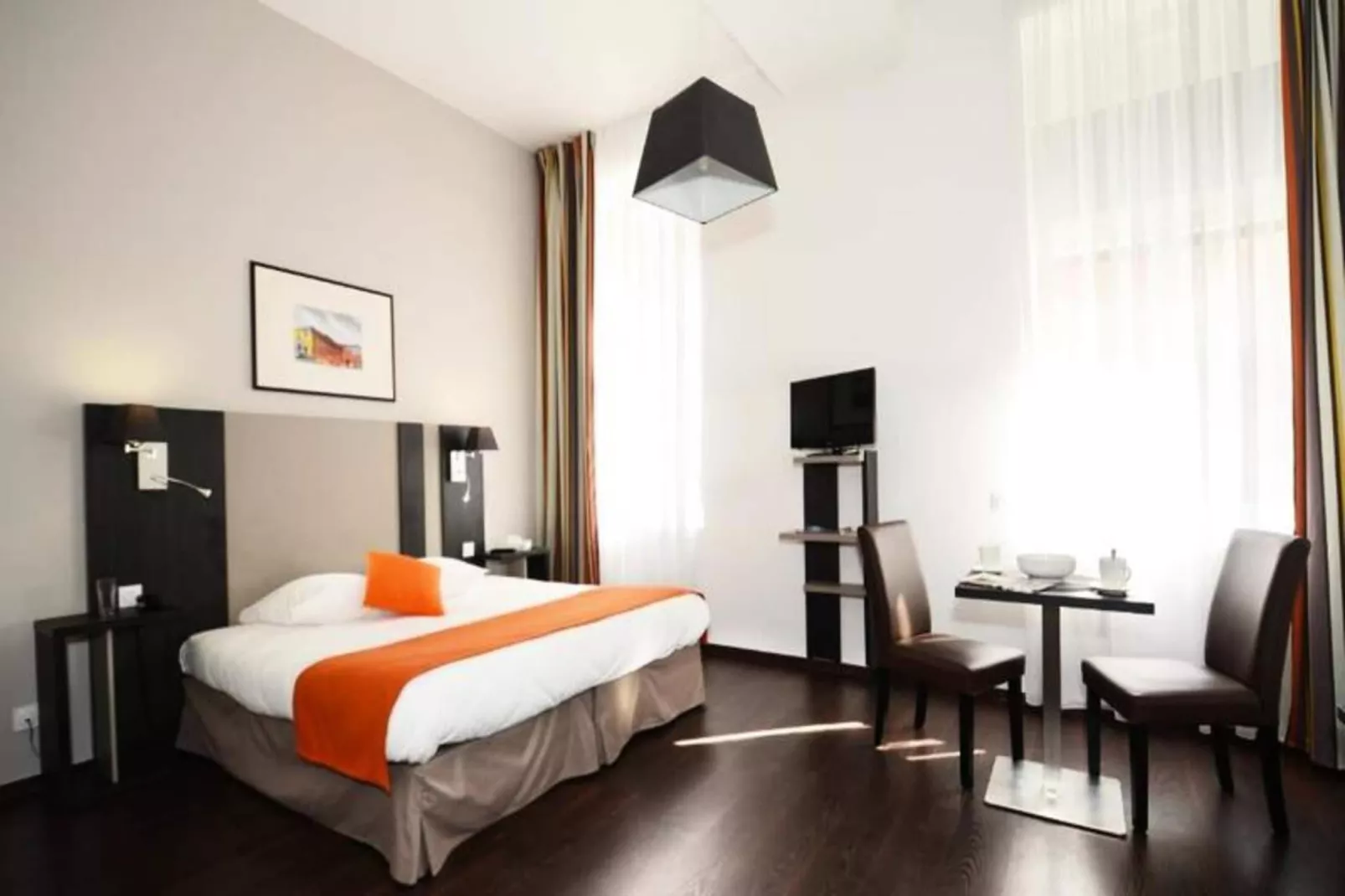 Appart'hôtel Odalys Colombélie-Bedroom