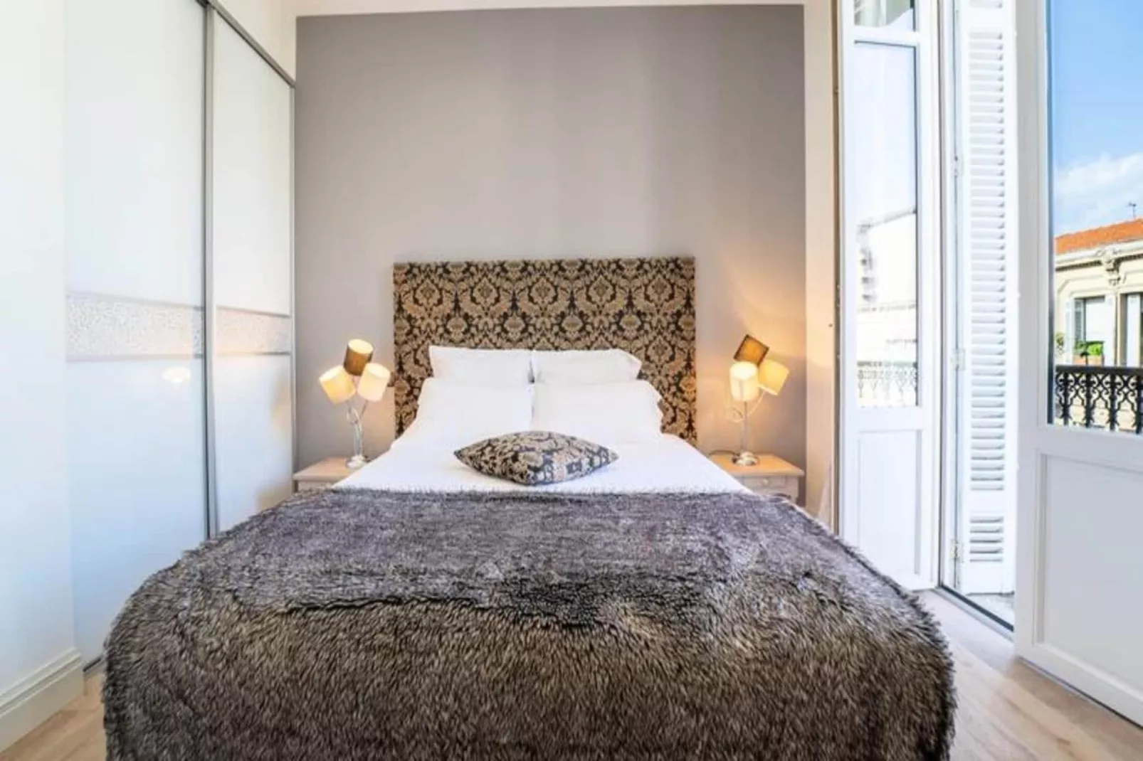 Chaleureux Appartement Au C&oelig;ur Du Quartier Historique Saint-michel-Chambre