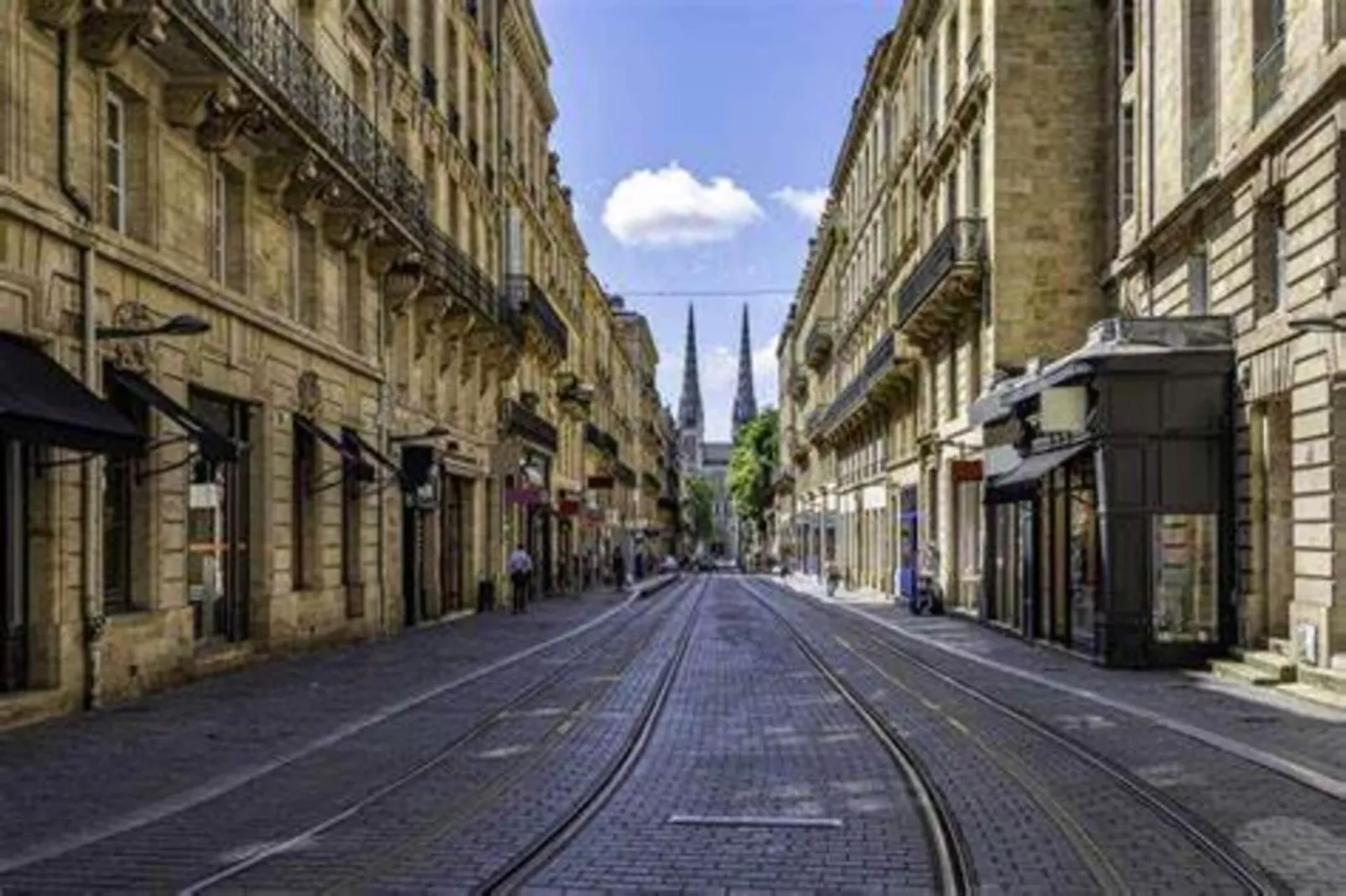Superbe Appartement Cozy Et Charmant Pour 2 Vers La Gare Saint-jean-Zones été à 5 km