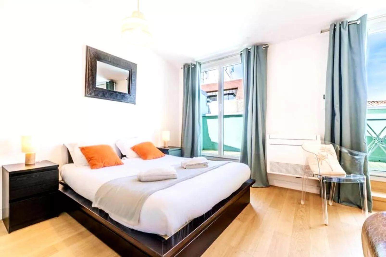 Charmant Et Lumineux Appartement En Hyper Centre Avec Terrasse-Ambiente