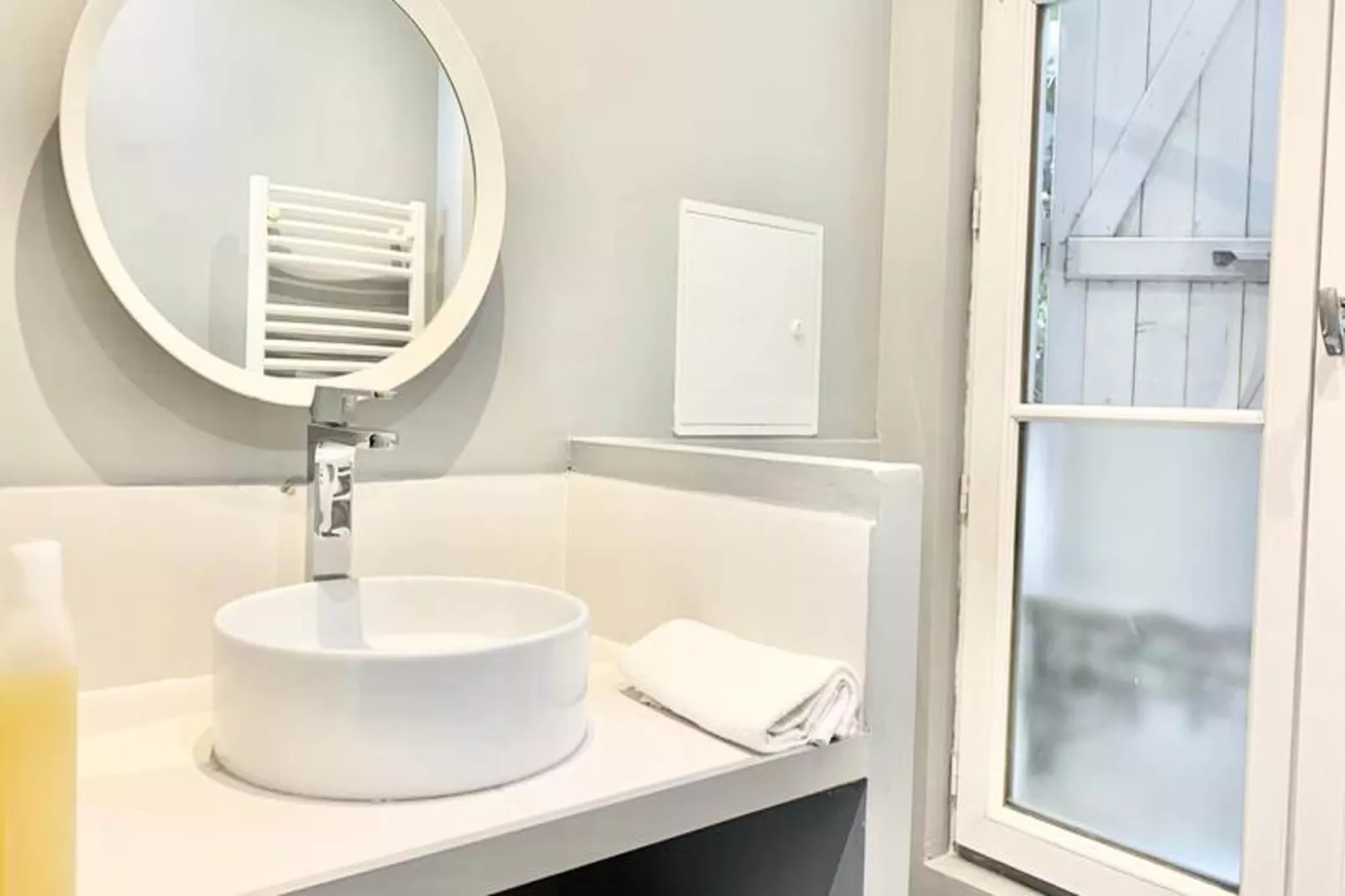 | Petit Paris 💋 | Studio Calme Tout &eacute;quip&eacute;-Salle de bain