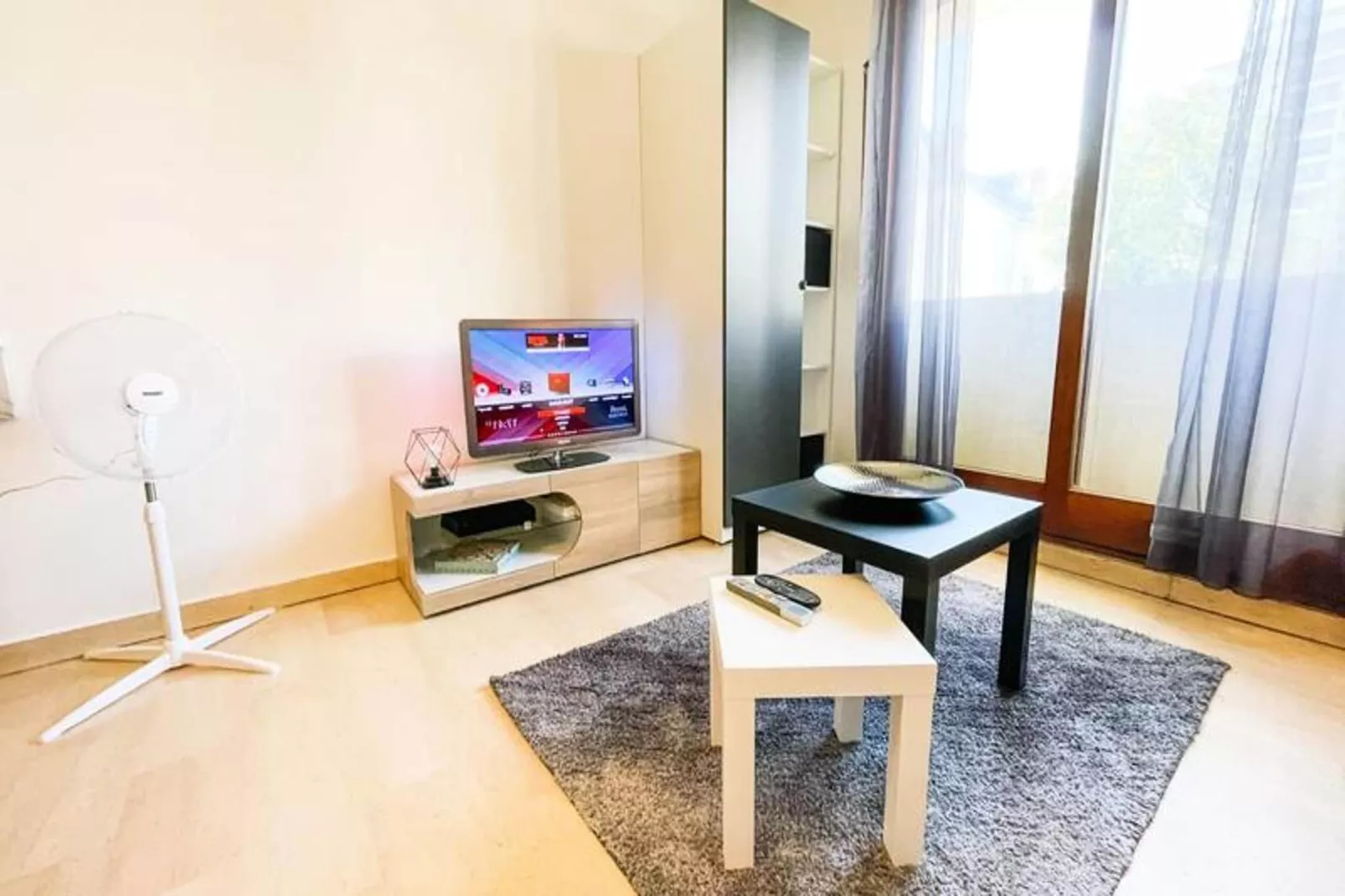 La Pause Grenobloise  - Studio - Balcon-Wohnzimmer