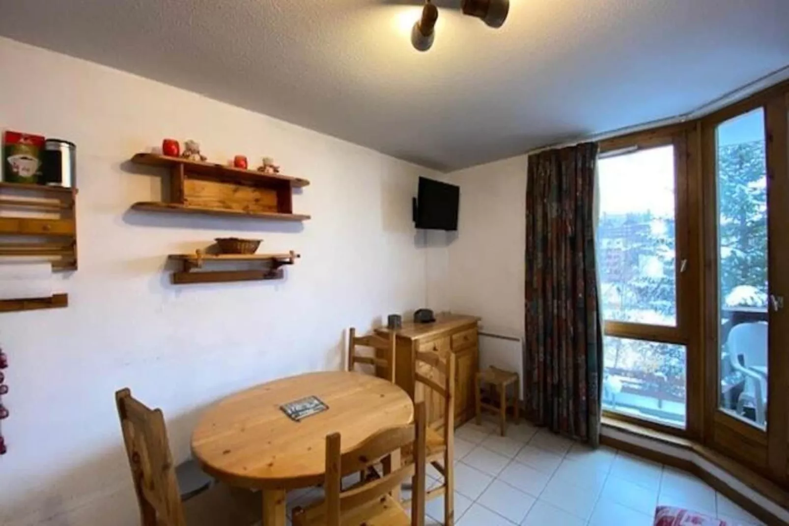 Résidence Grande Chaume-Dining room