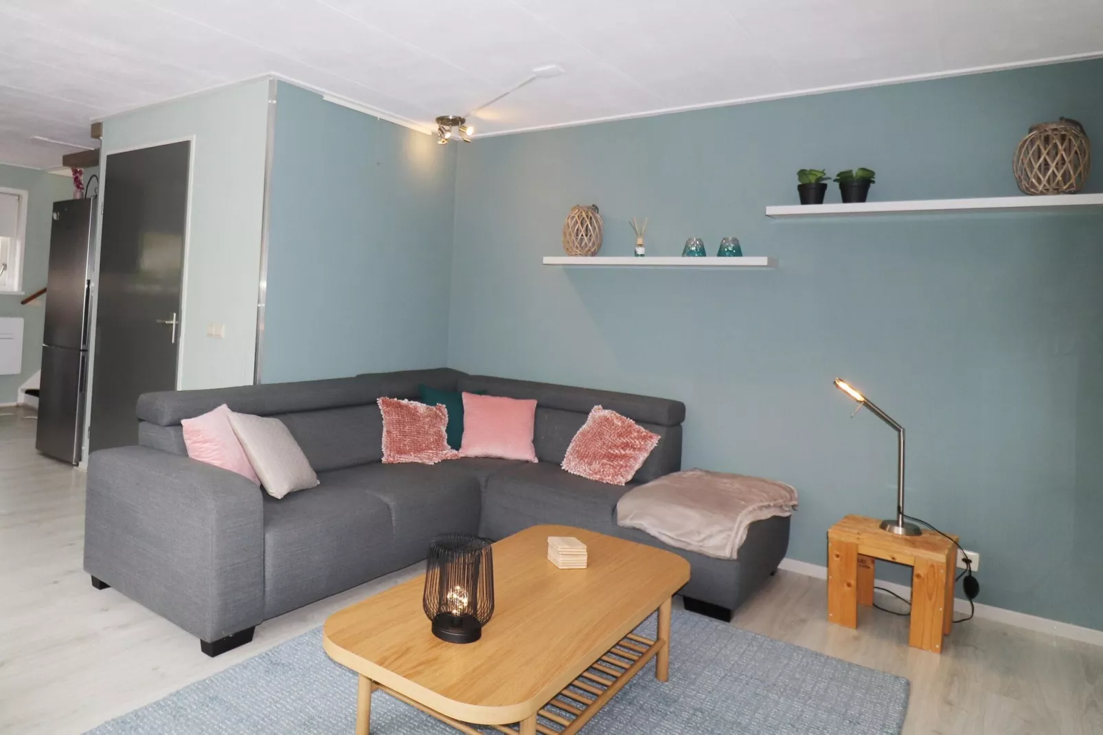 Yn'e Lijte 105-Living room