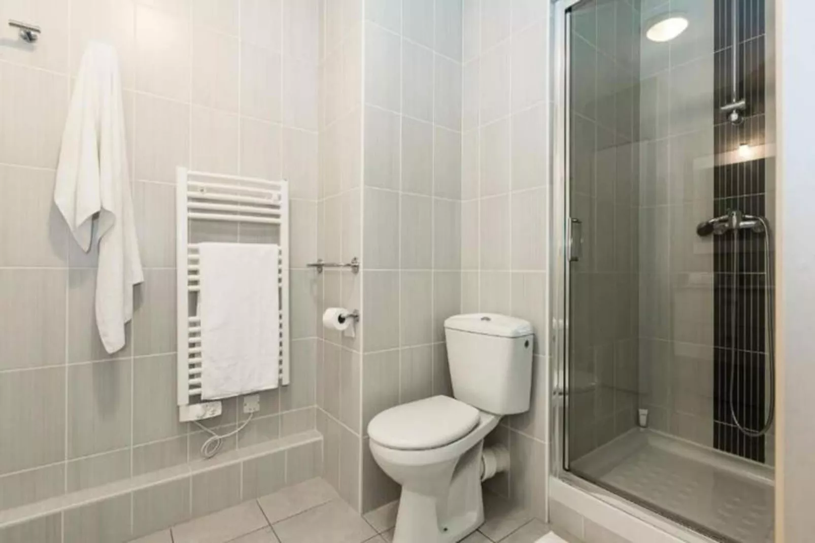 Résidence Prestige Odalys de la Plage-Bathroom