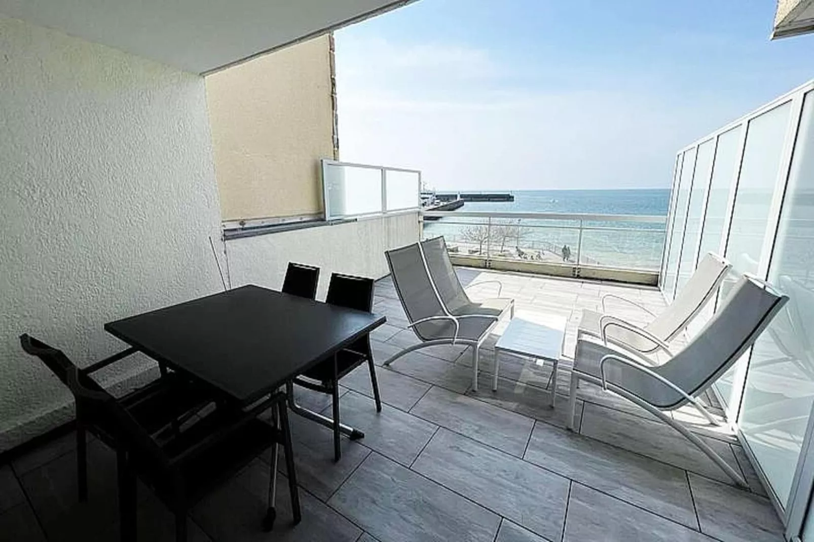 Résidence Tal En Treh-Terrace balcony