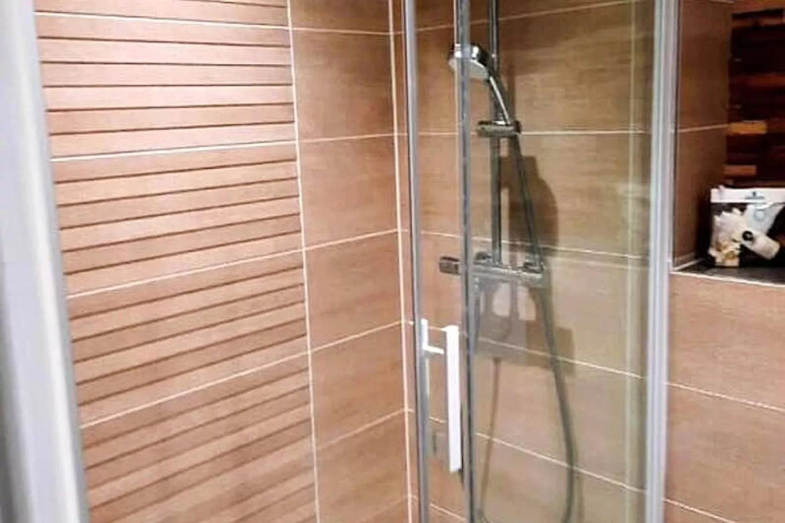 Résidence Turpault Vue Mer Port Maria Quiberon 2*-Salle de bain