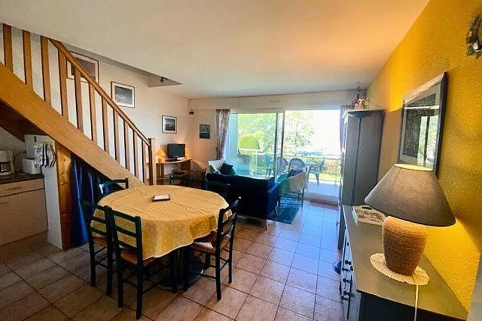 Résidence Terrasse De La Baie-Dining room