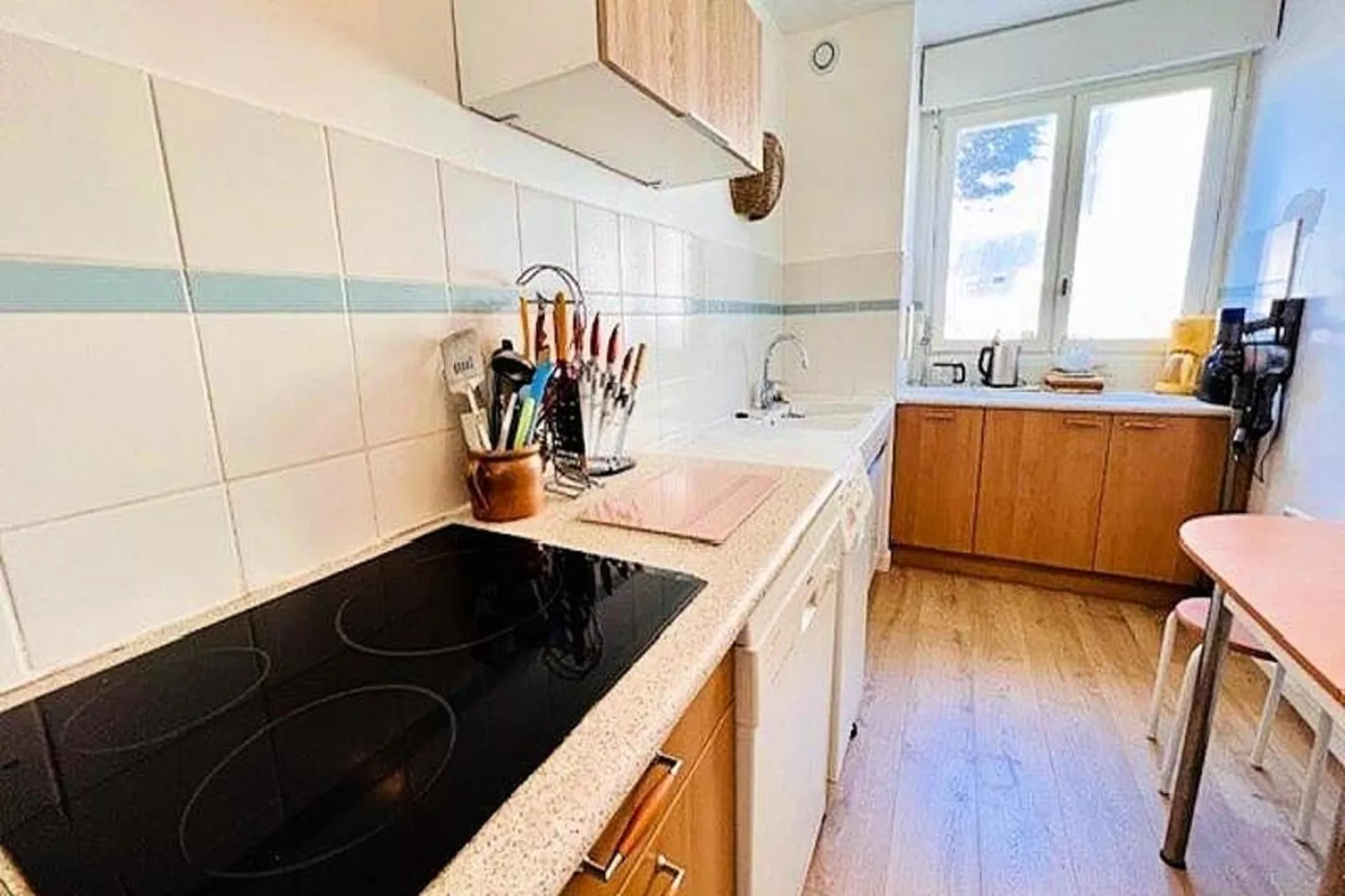 Résidence Kerabus-Kitchen