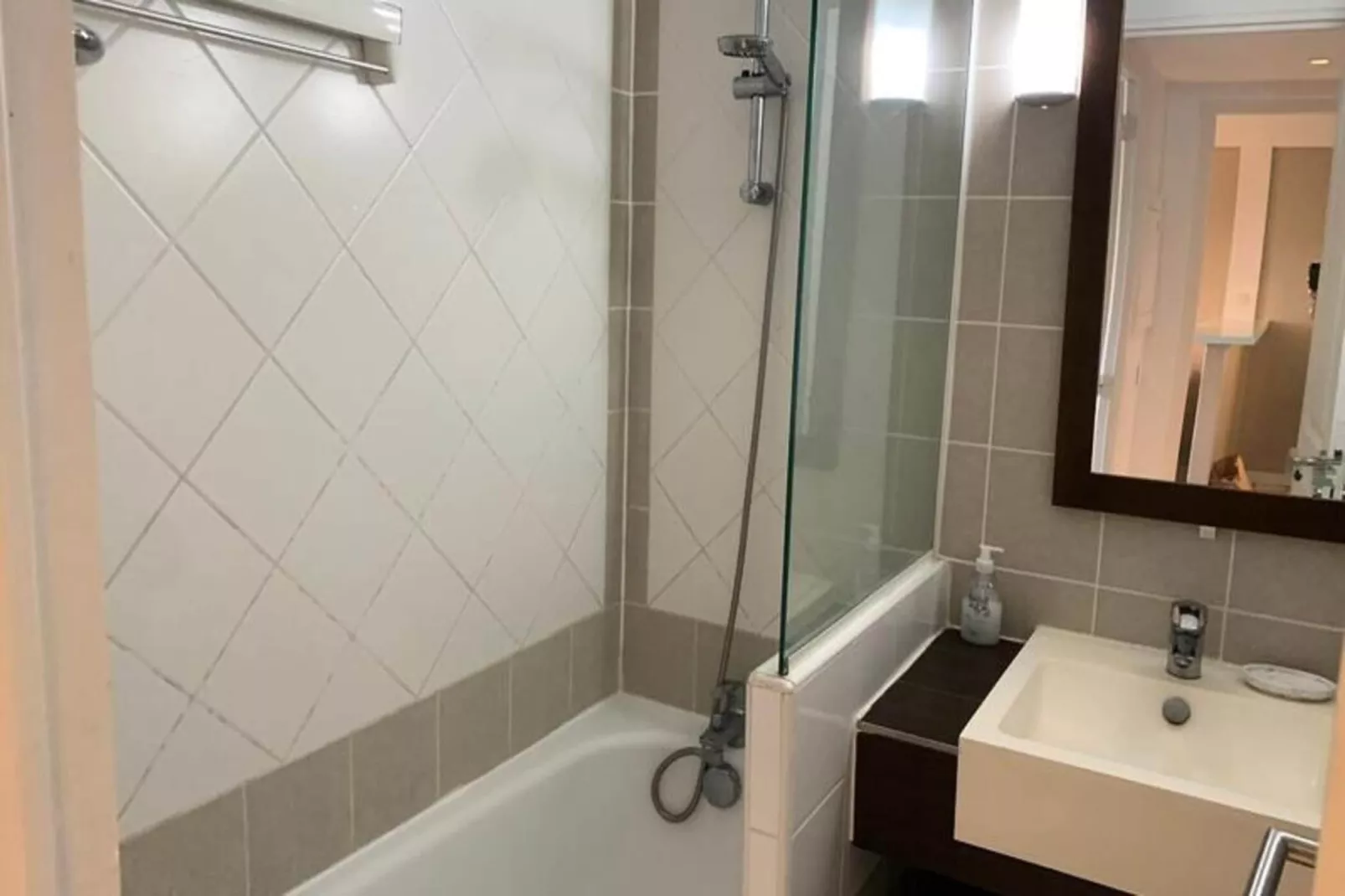 Résidence Bel Appartement 5 Pers Avec Piscine, Tennis Et Parking 236-Außenbereich Sommer