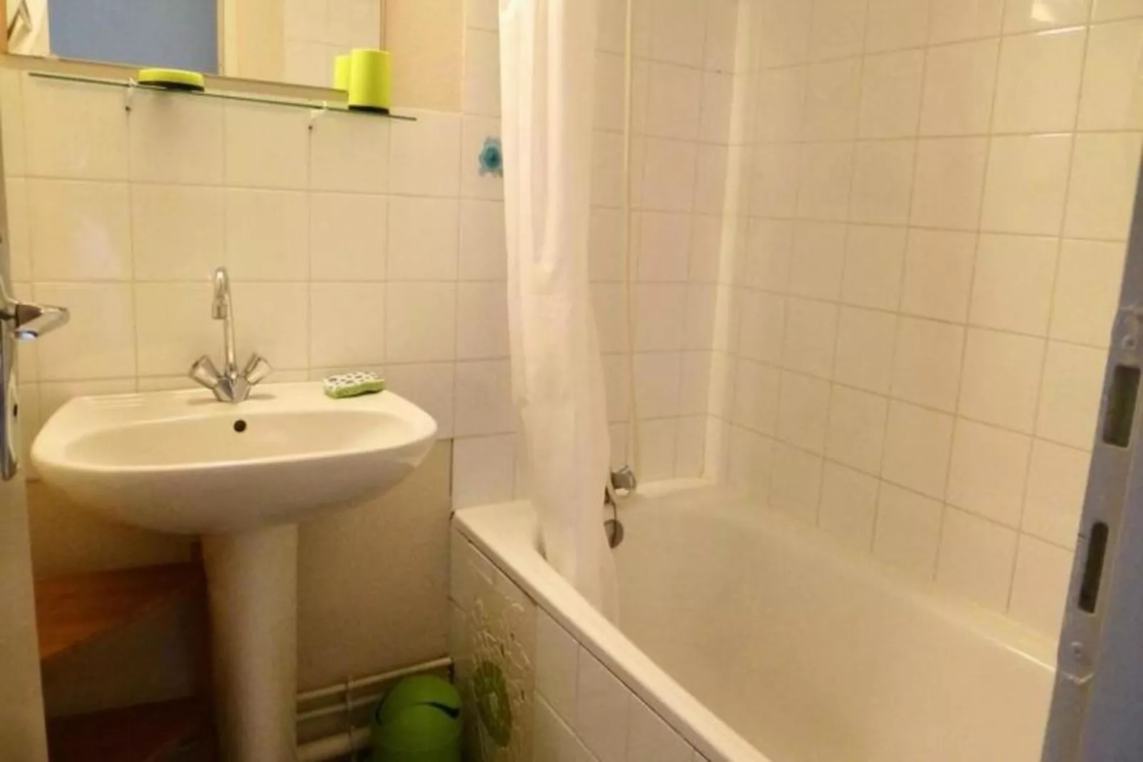 Résidence Europe-Salle de bain