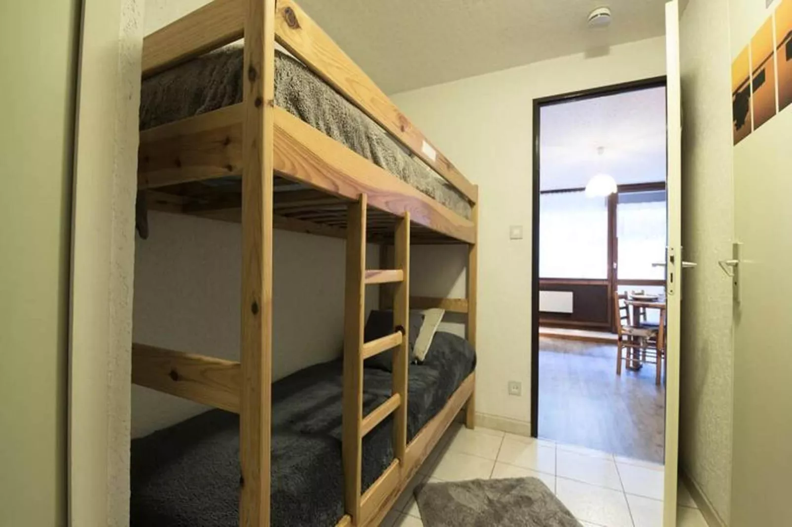 Résidence Grand Pre C-Bedroom