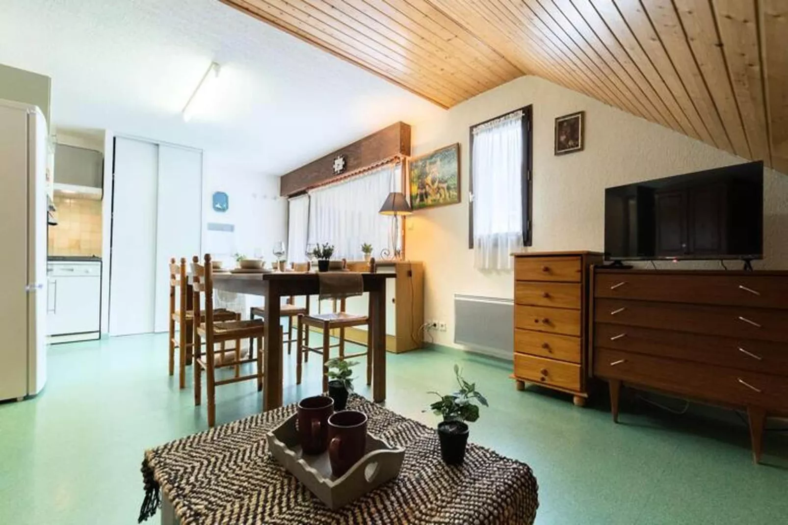 Résidence Portes Du Soleil A-Dining room