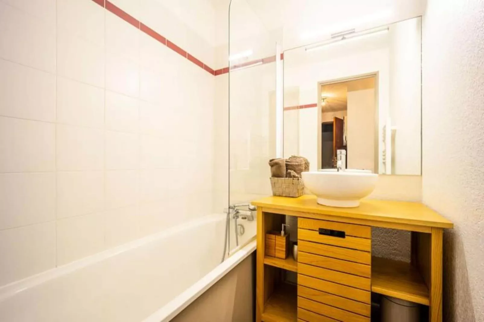 Résidence Clos Mirabelle-Bathroom