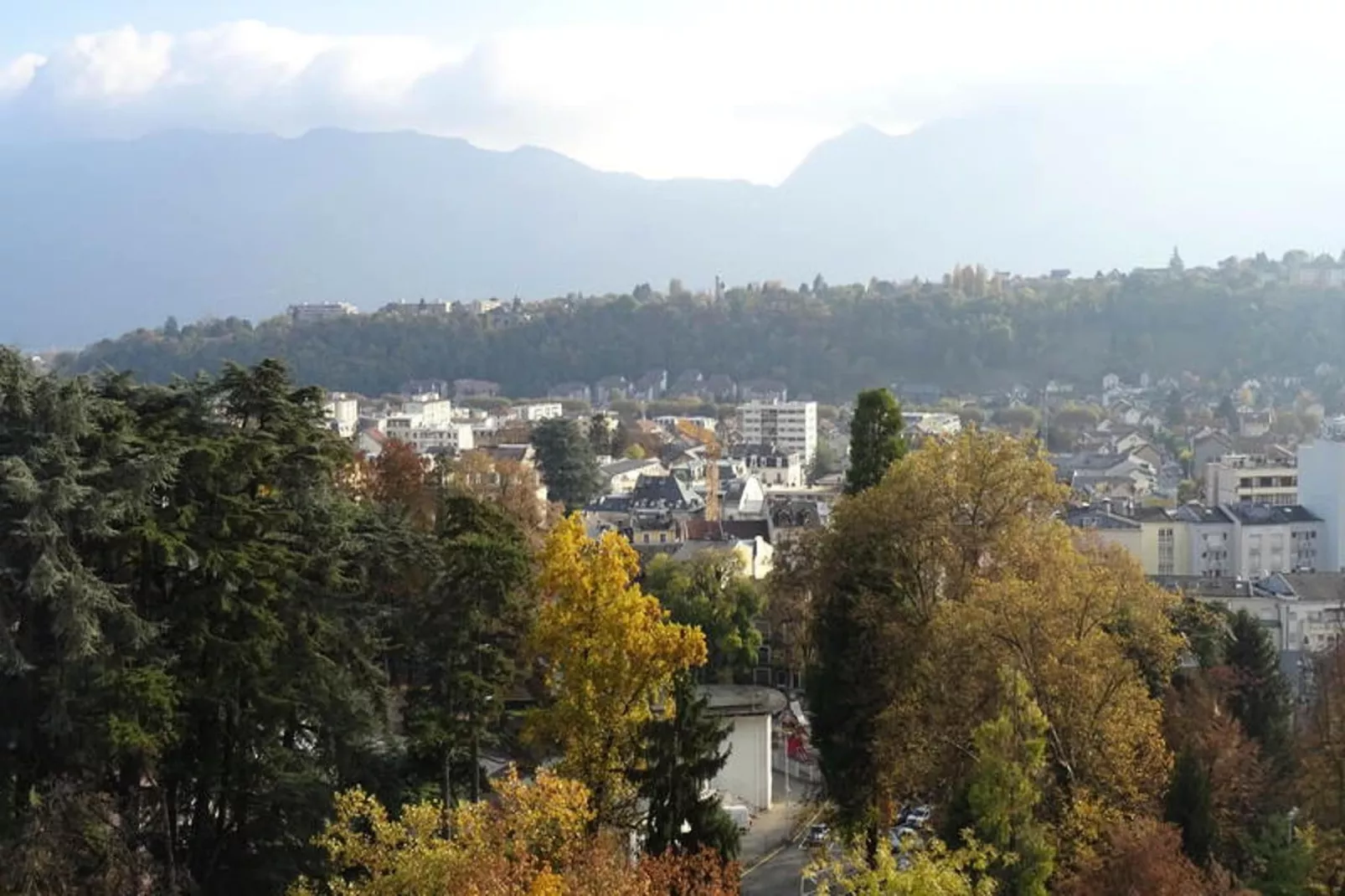 Residence Albion-Areas within 5km in summer