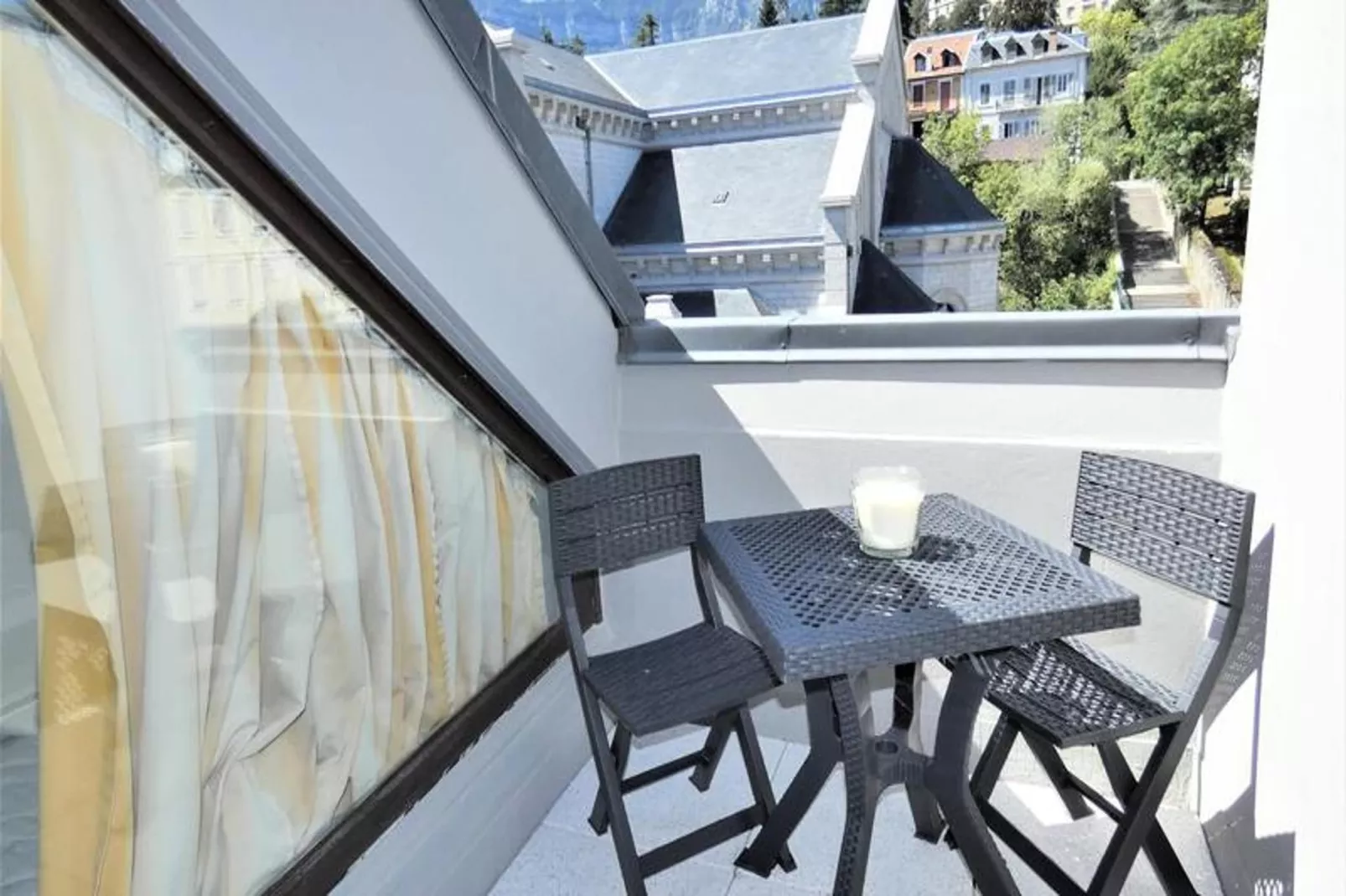 Résidence Le Chateau Durieux 2-Terrace balcony