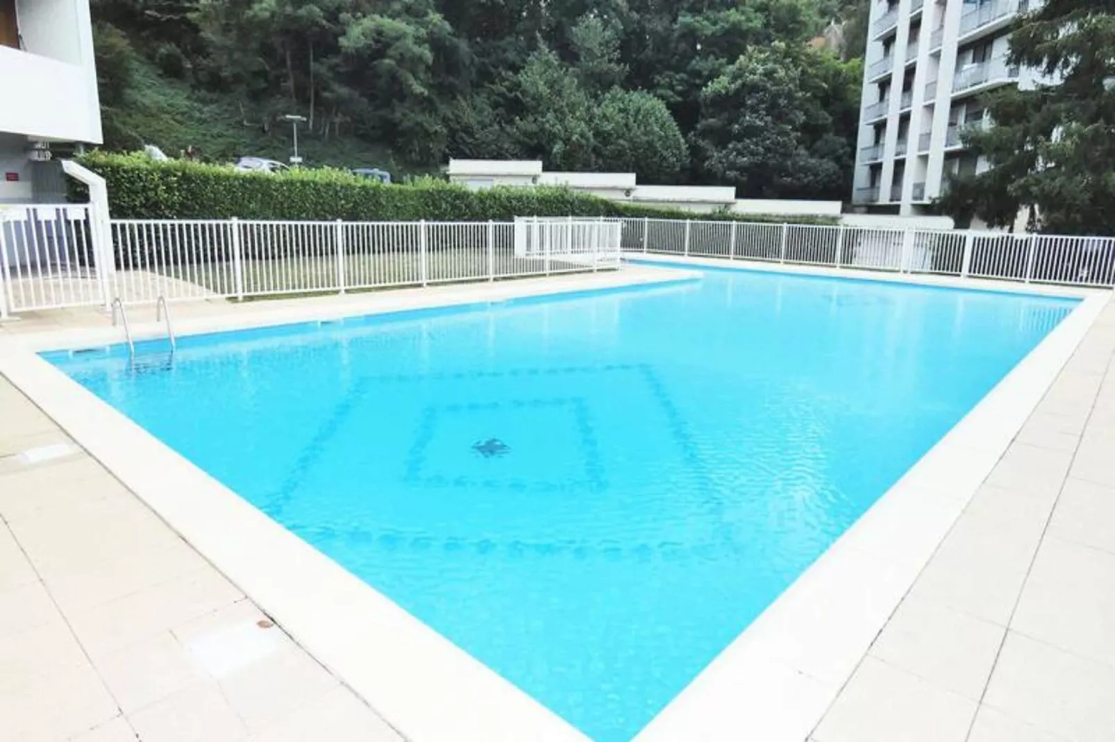 Résidence Montcalm D-Schwimmbad