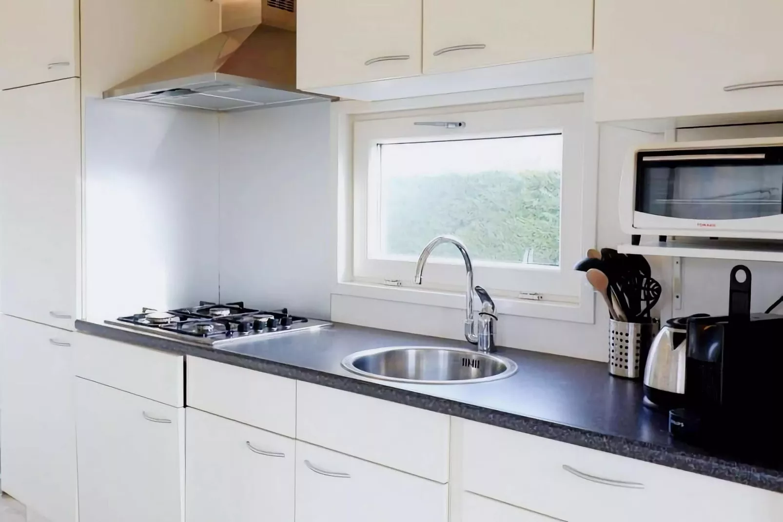 Duinchalet C140-Kitchen