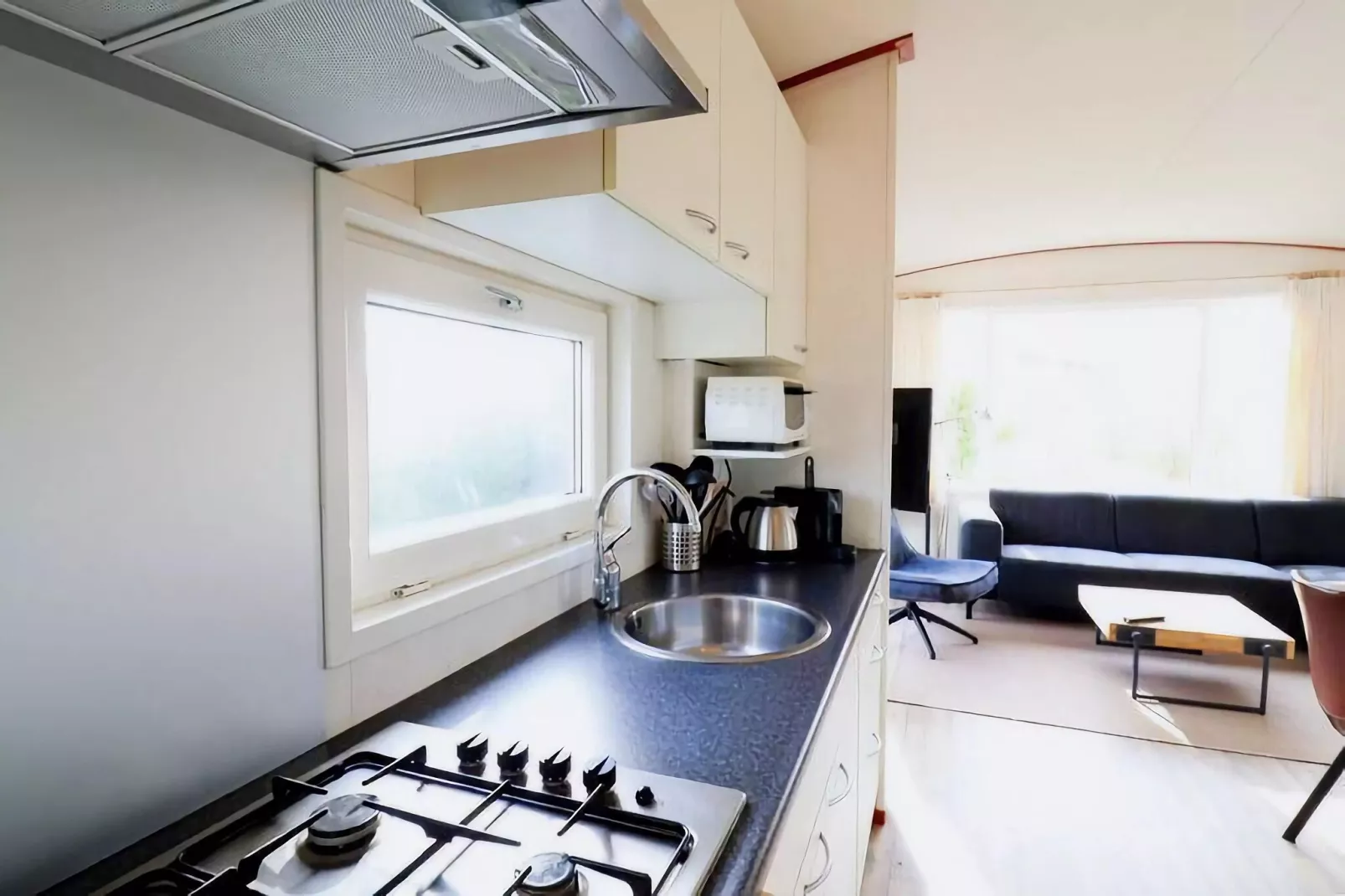 Duinchalet C140-Kitchen