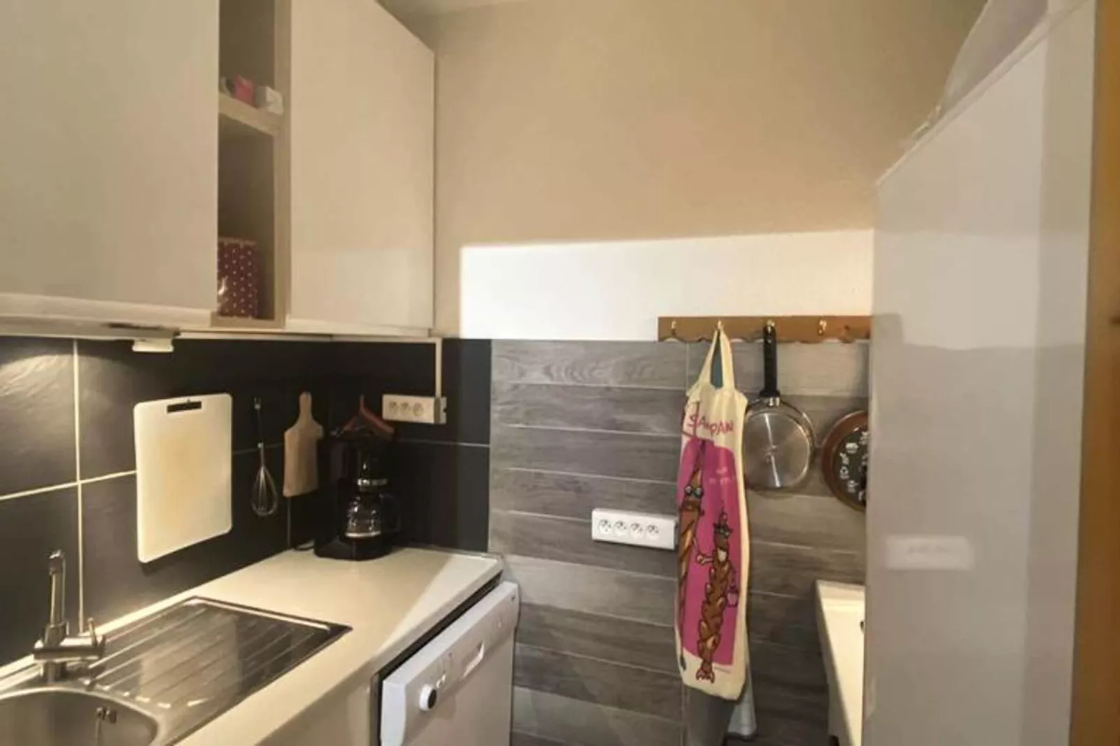 Résidence Portail-Kitchen